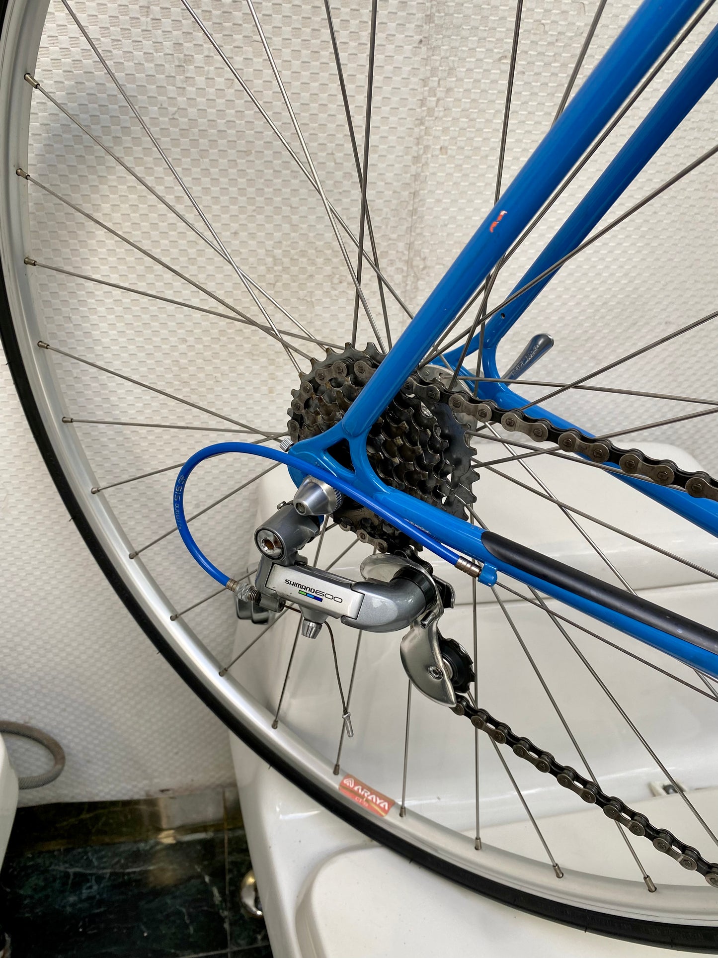 (SIZE 55cm) 1980's STEVE BAUER WHIRLWIND ROAD BIKE - SHIMANO 600