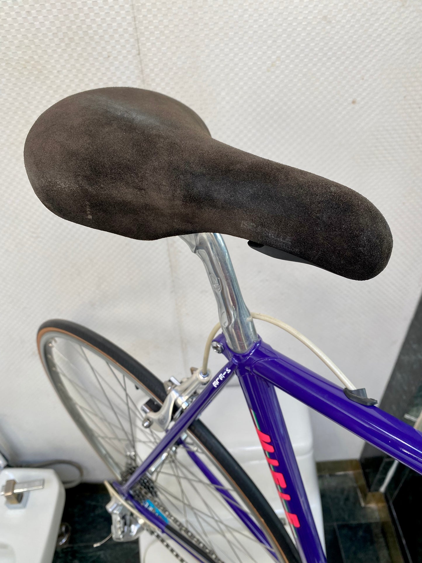 (SIZE 59cm) 1980's MIELE LATINA ROAD BIKE - CAMPAGNOLO ATHENA