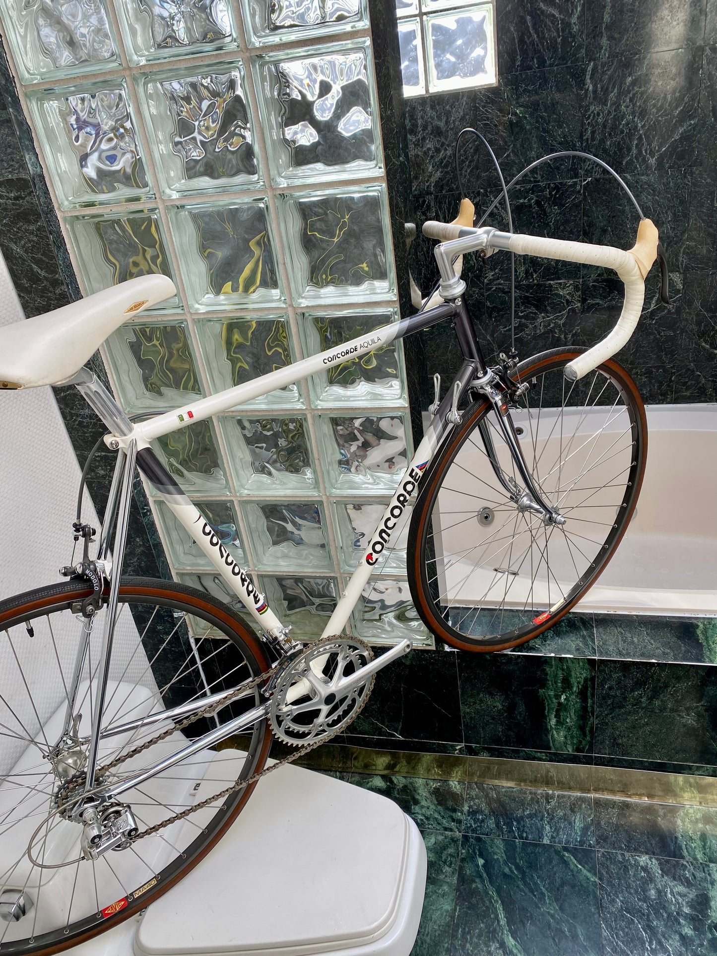 (SIZE 58cm) 1980's CONCORDE AQUILA ROAD BIKE - EDCO COMPETITION GROUPSET