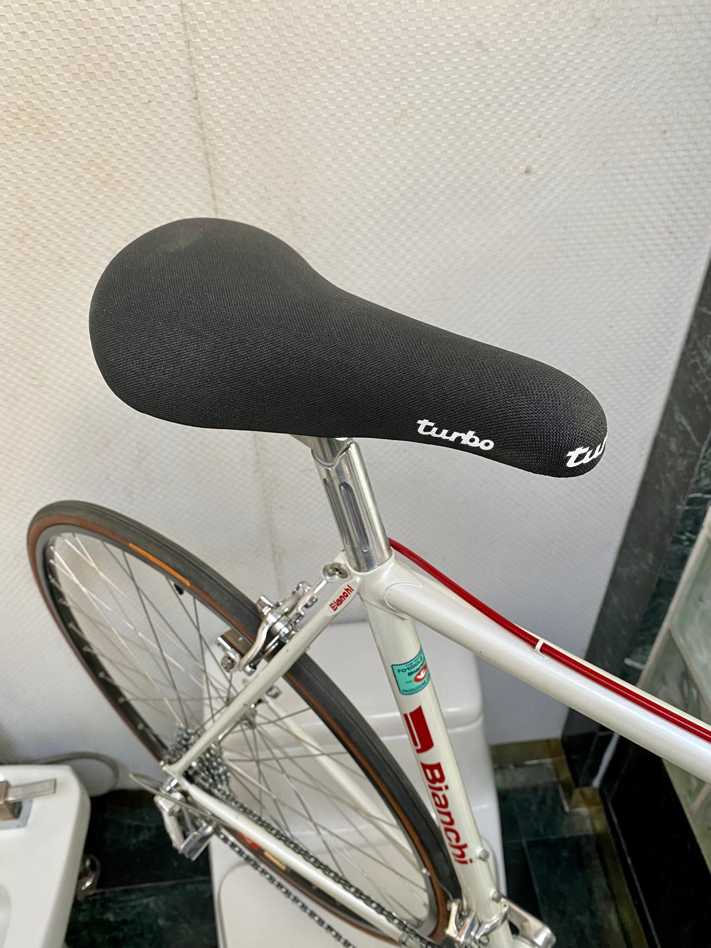 (SIZE 54cm) 1980's BIANCHI ROAD BIKE - CAMPAGNOLO - SUPER CLEAN