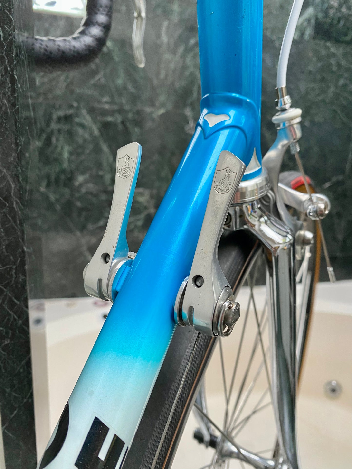 (SIZE 57cm) 1980's CONCORDE COLOMBO ROAD BIKE - CAMPAGNOLO ATHENA