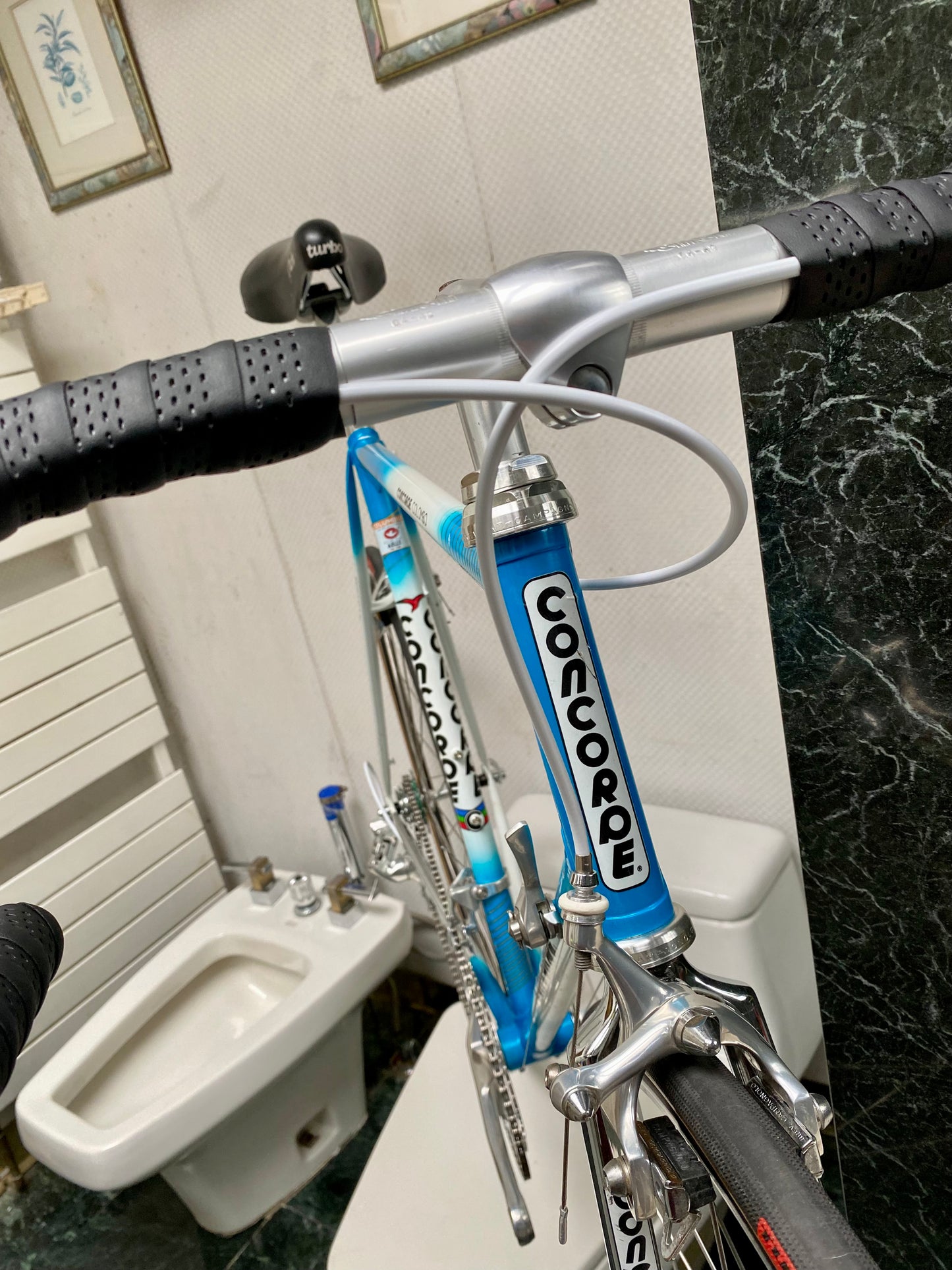 (SIZE 57cm) 1980's CONCORDE COLOMBO ROAD BIKE - CAMPAGNOLO ATHENA