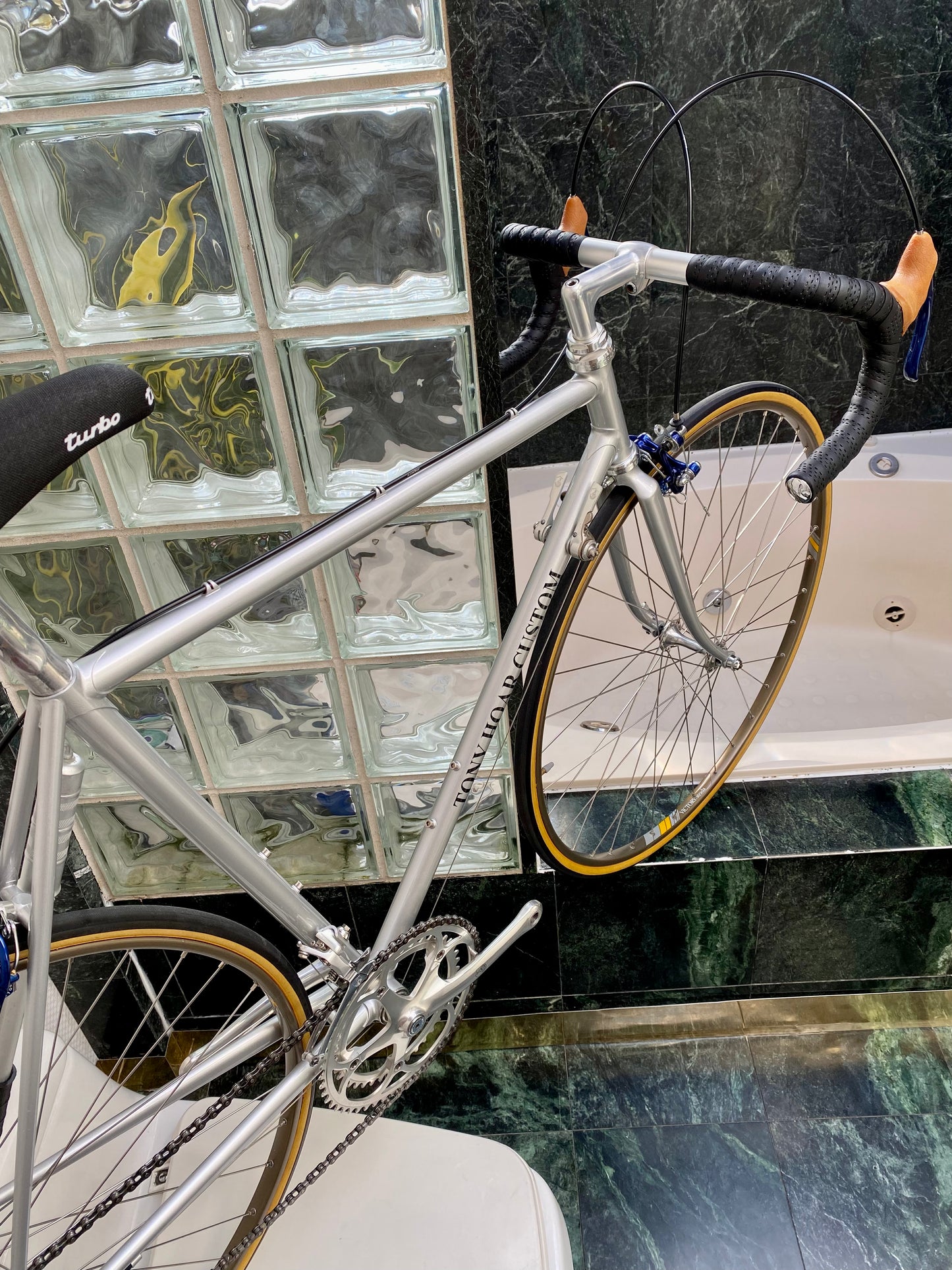 (SIZE 54cm) 1980's "TONY HOAR CUSTOM" ROAD BIKE - CAMPAGNOLO CHORUS