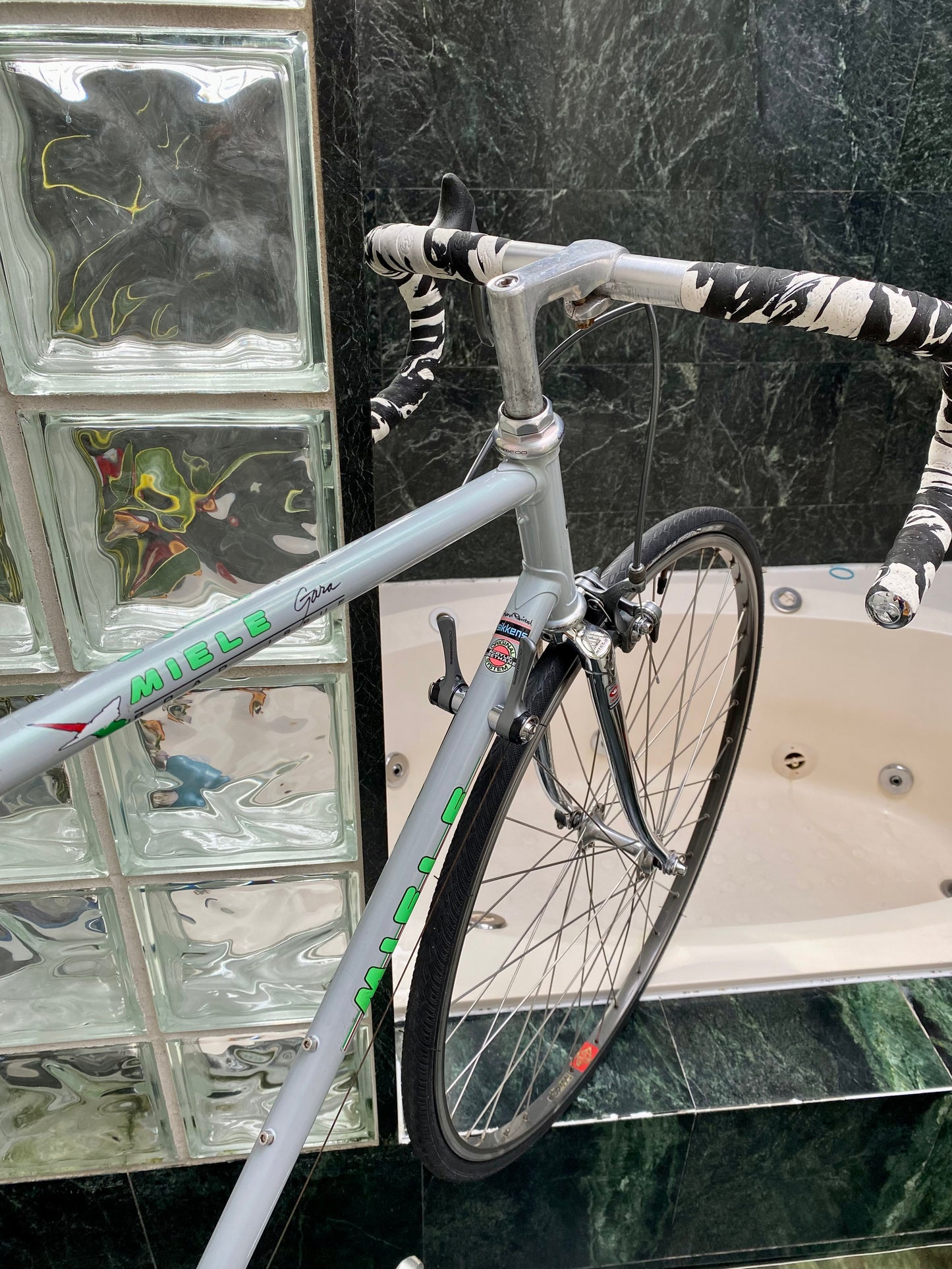 (SIZE 55cm) 1980's MIELE GARA ROAD BIKE - SHIMANO 600 - COLUMBUS STEEL