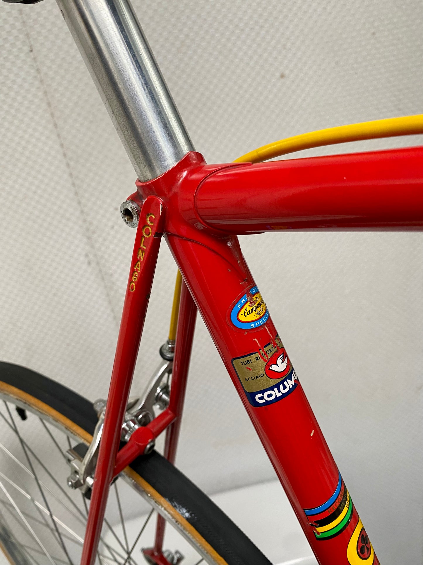 (SIZE 57cm) 1970's COLNAGO SUPER ROAD BIKE - CAMPAGNOLO - BEAUTIFUL