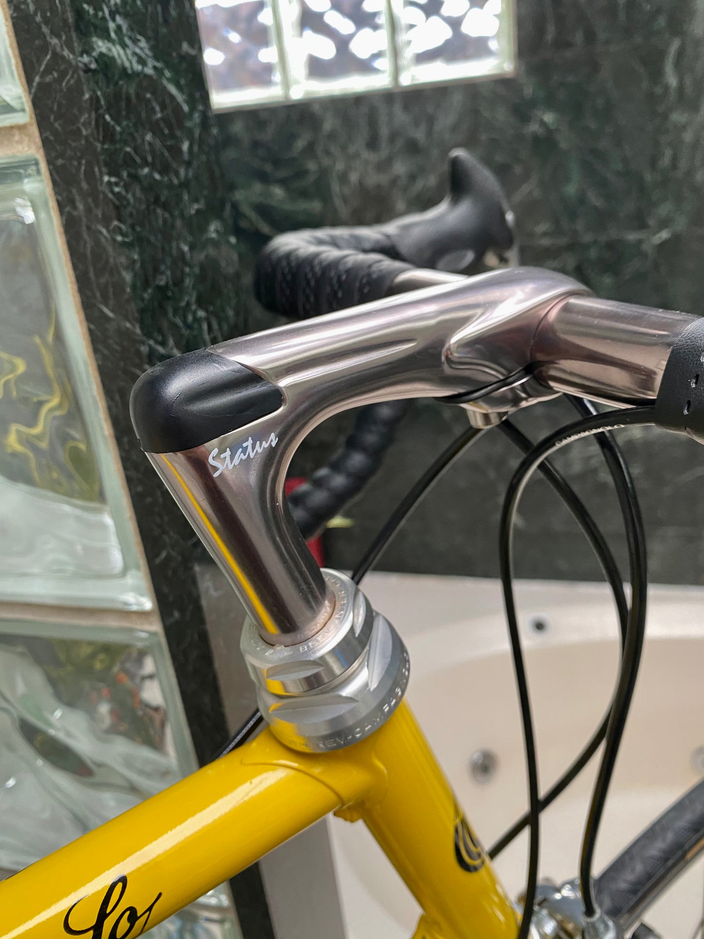 (SIZE 60cm) 1990's MARINONI ROAD BIKE - COLUMBUS EL EXTRA LIGHT - CAMPAGNOLO - ABSOLUTELY SPOTLESS!