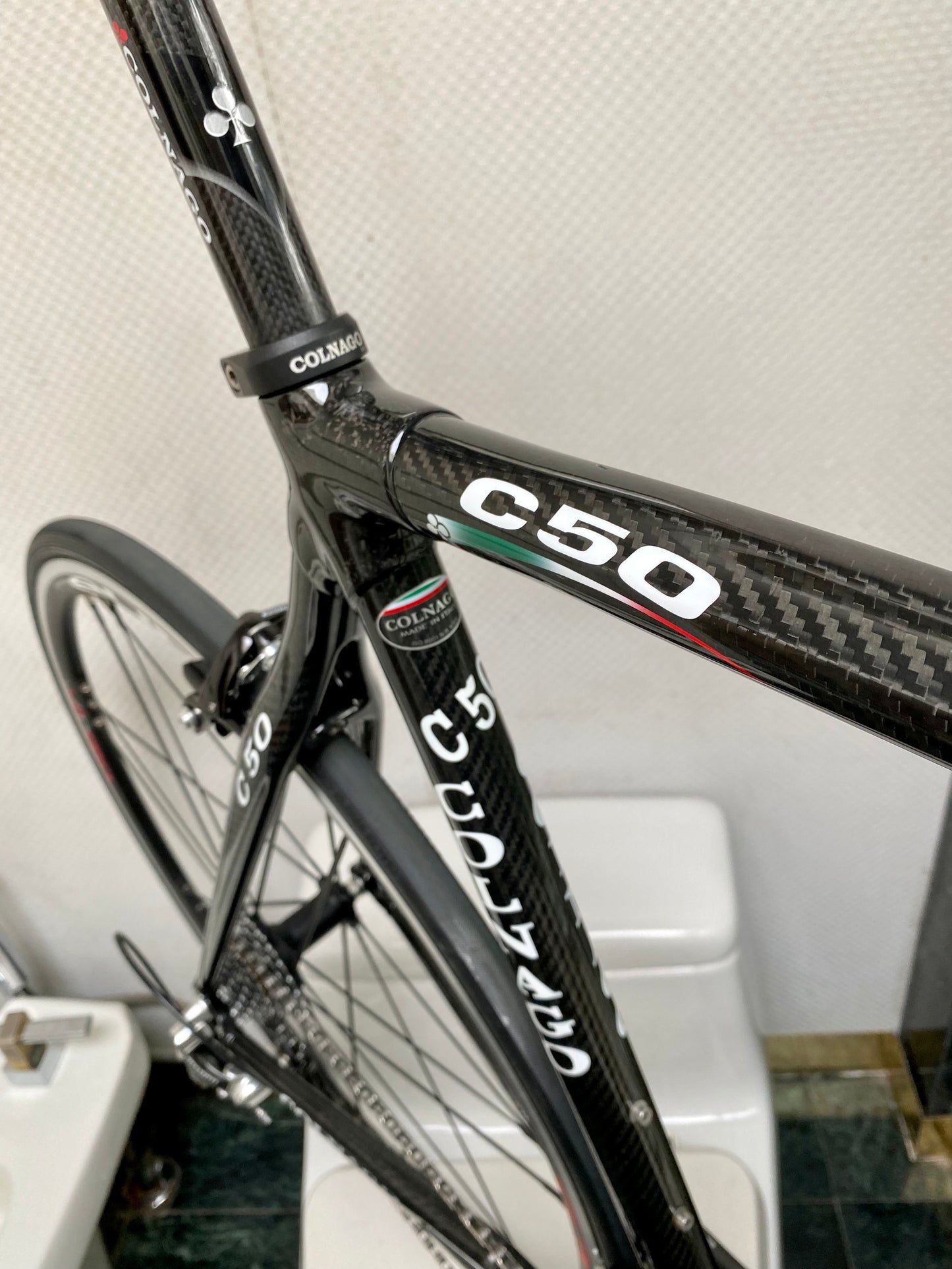 (SIZE 56cm) CLASSIC COLNAGO C50 ROAD BIKE - CAMPAGNOLO RECORD - LIKE NEW / SPOTLESS