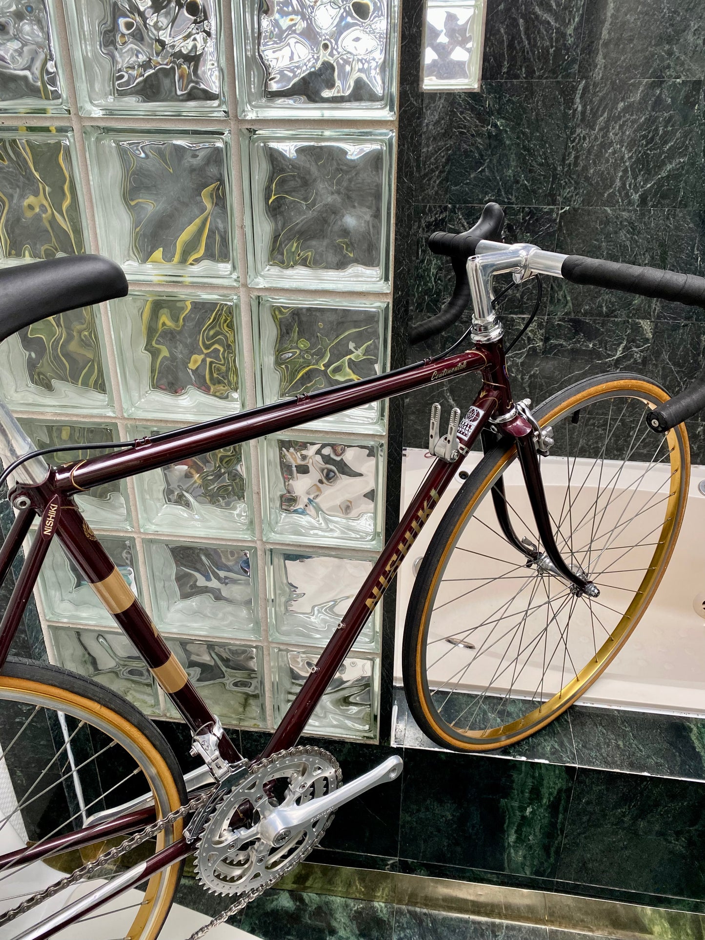 (SIZE 53cm) EARLY-1980's NISHIKI CONTINENTAL ROAD BIKE - SPOTLESS