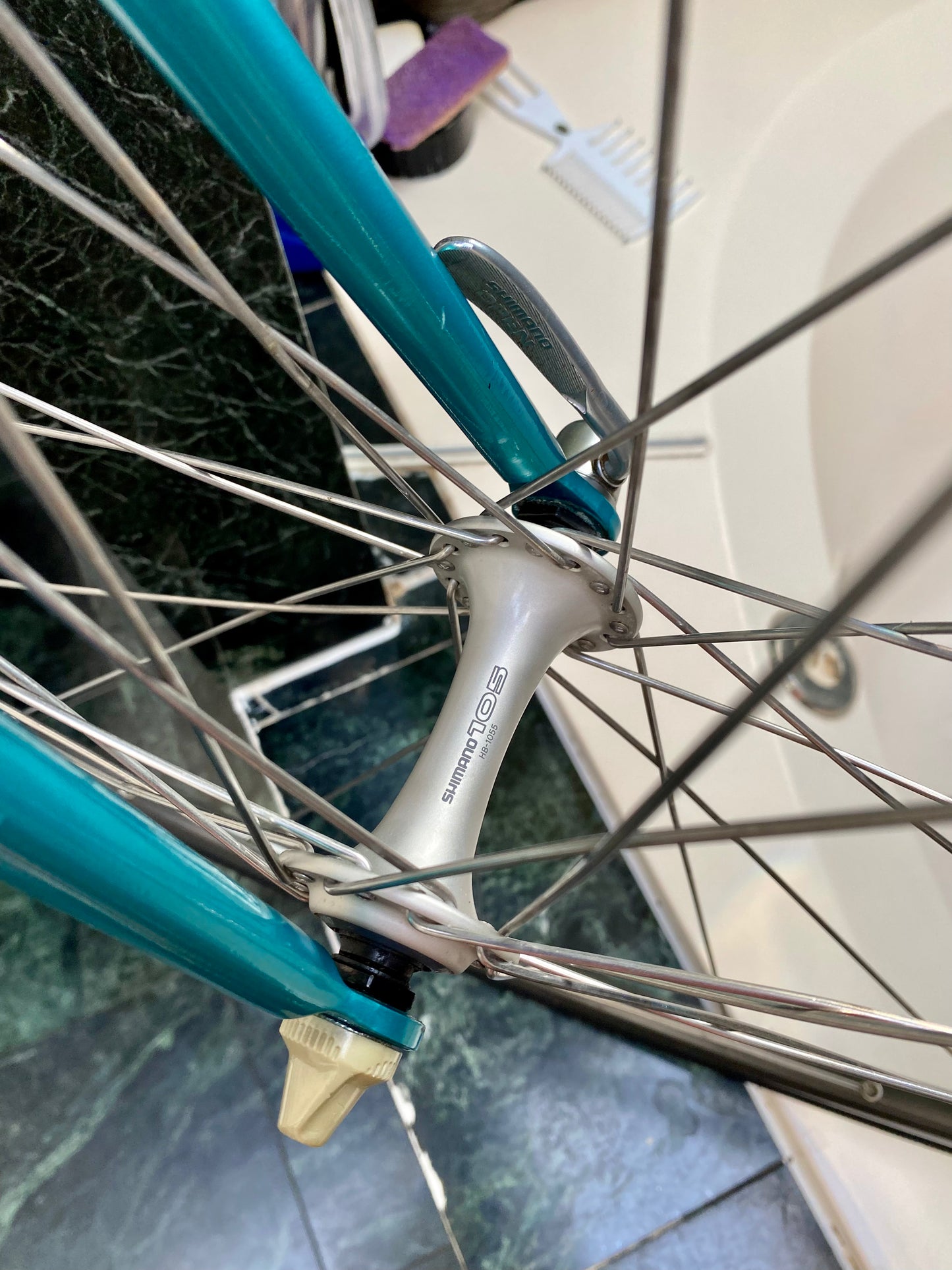 (SIZE 55cm) EARLY-1990's GARDIN ROAD BIKE - SHIMANO 105