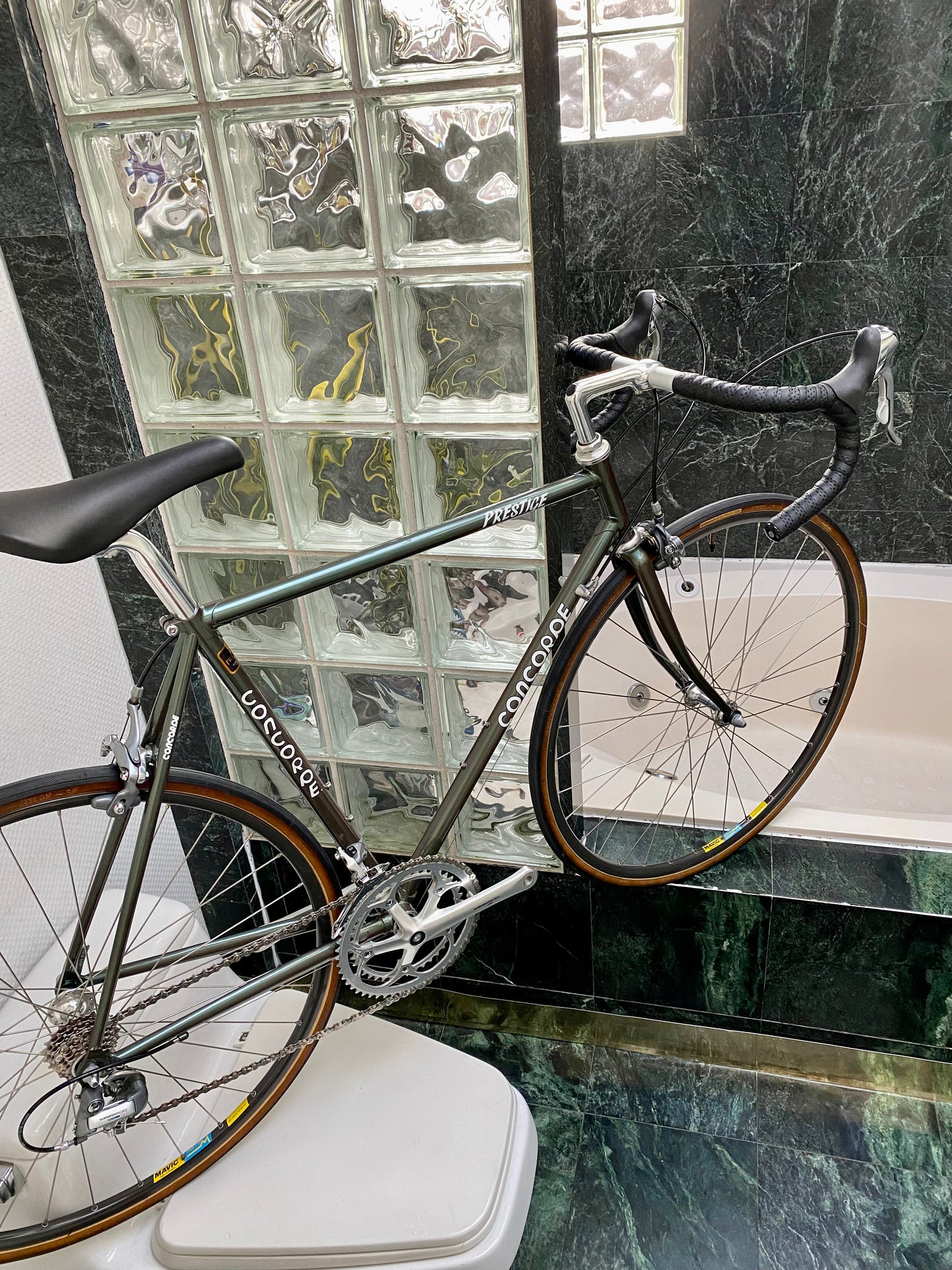 (SIZE 54cm) EARLY-1990's CONCORDE PRESTIGE ROAD BIKE - SHIMANO 600 STI - TANGE PRESTIGE