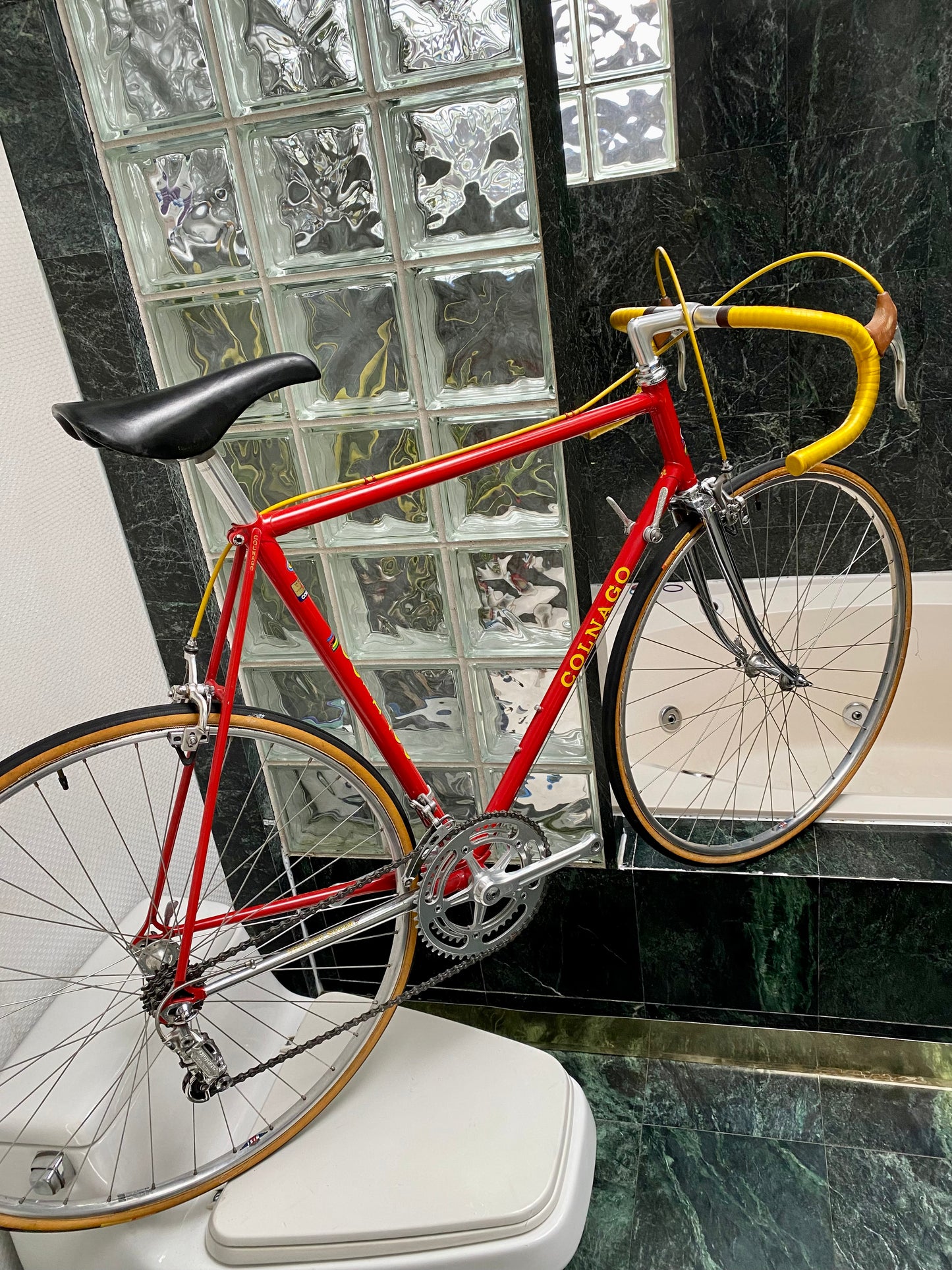 (SIZE 57cm) 1970's COLNAGO SUPER ROAD BIKE - CAMPAGNOLO - BEAUTIFUL