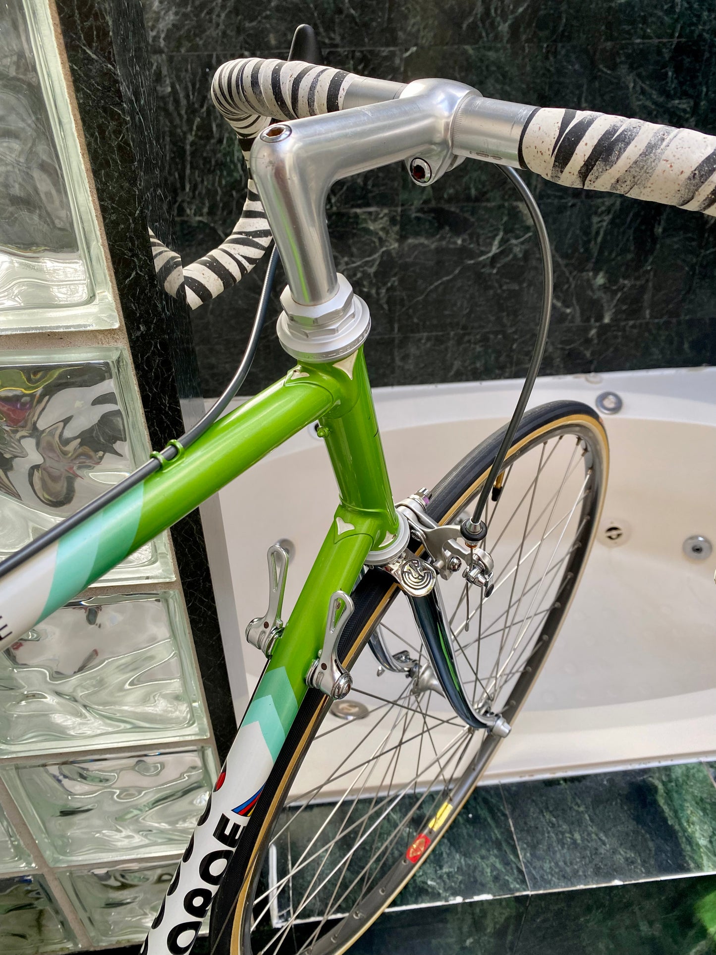 (SIZE 58cm) 1980's CONCORDE ASTORE ROAD BIKE - EDCO COMPETITION