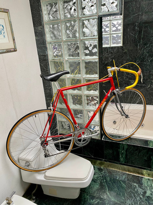 (SIZE 57cm) 1970's COLNAGO SUPER ROAD BIKE - CAMPAGNOLO - BEAUTIFUL