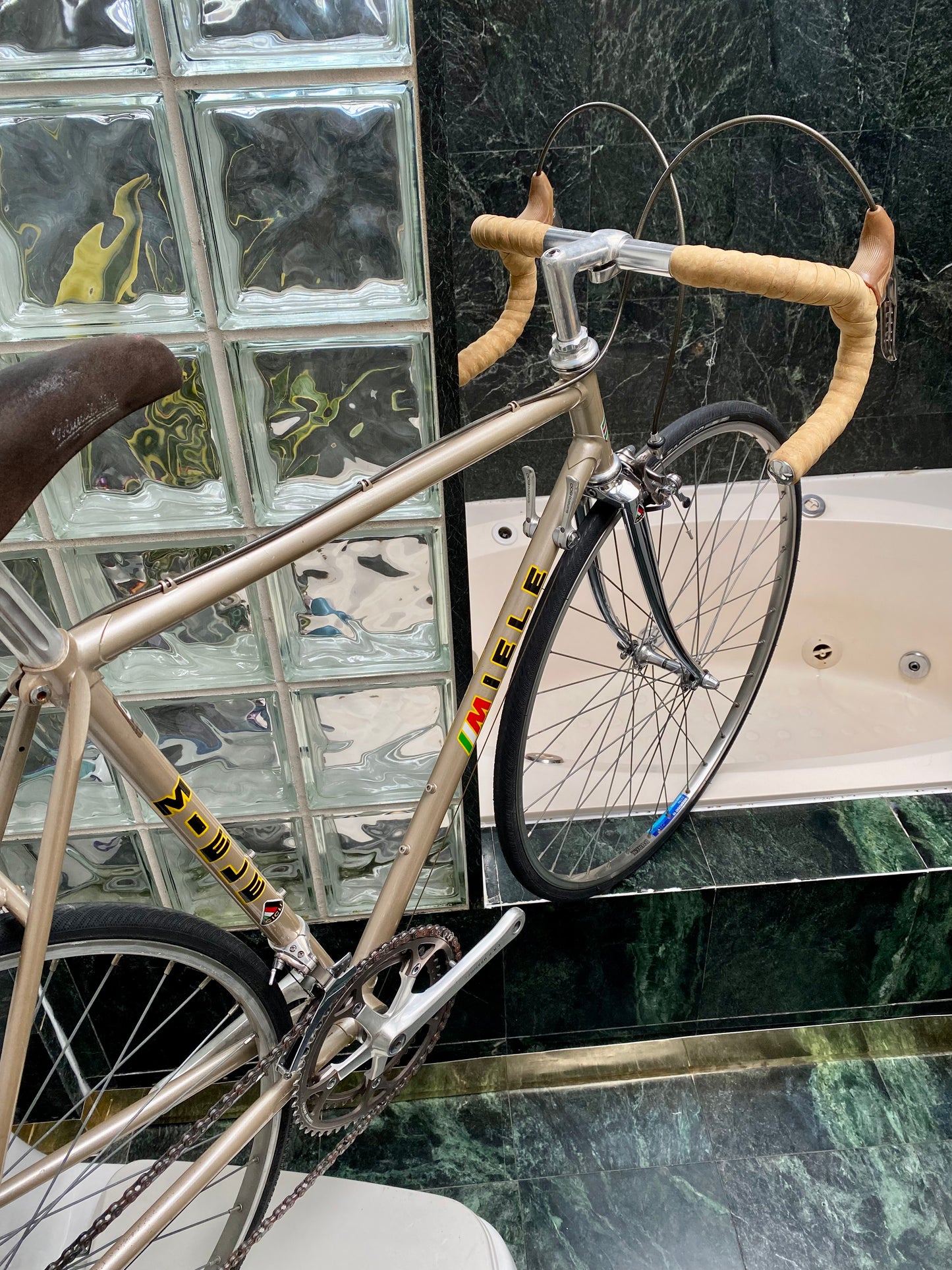 (SIZE 53cm) 1980's MIELE ROAD BIKE - SHIMANO 600