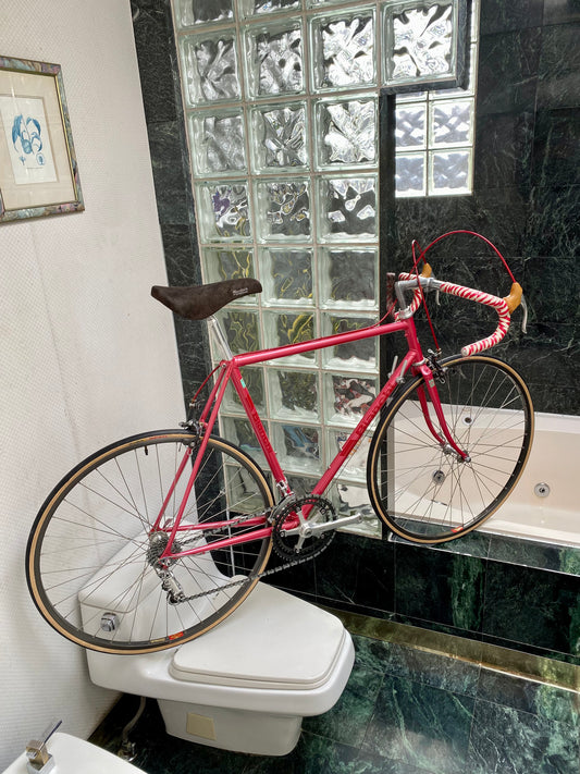 (SIZE 55cm) LIKE NEW 1980's BIANCHI ROAD BIKE - CAMPAGNOLO - SPOTLESS!!!