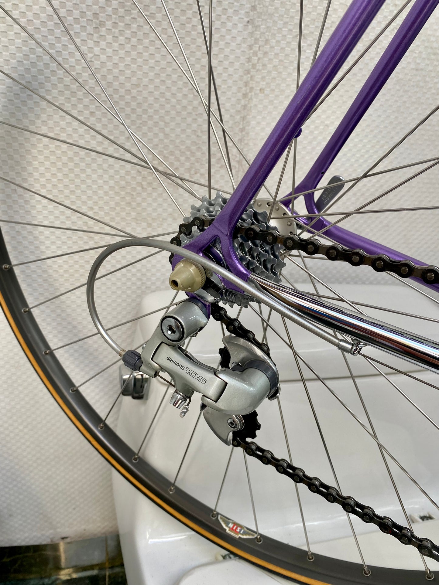 (SIZE 56cm) 1980's BRAND NEW / NOS MIELE ROAD BIKE - SHIMANO 105