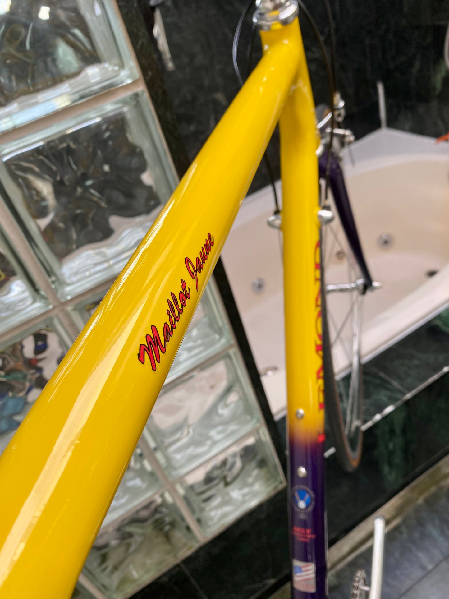 (SIZE 60cm) 1997 LEMOND MAILLOT JAUNE ROAD BIKE - CAMPAGNOLO RECORD