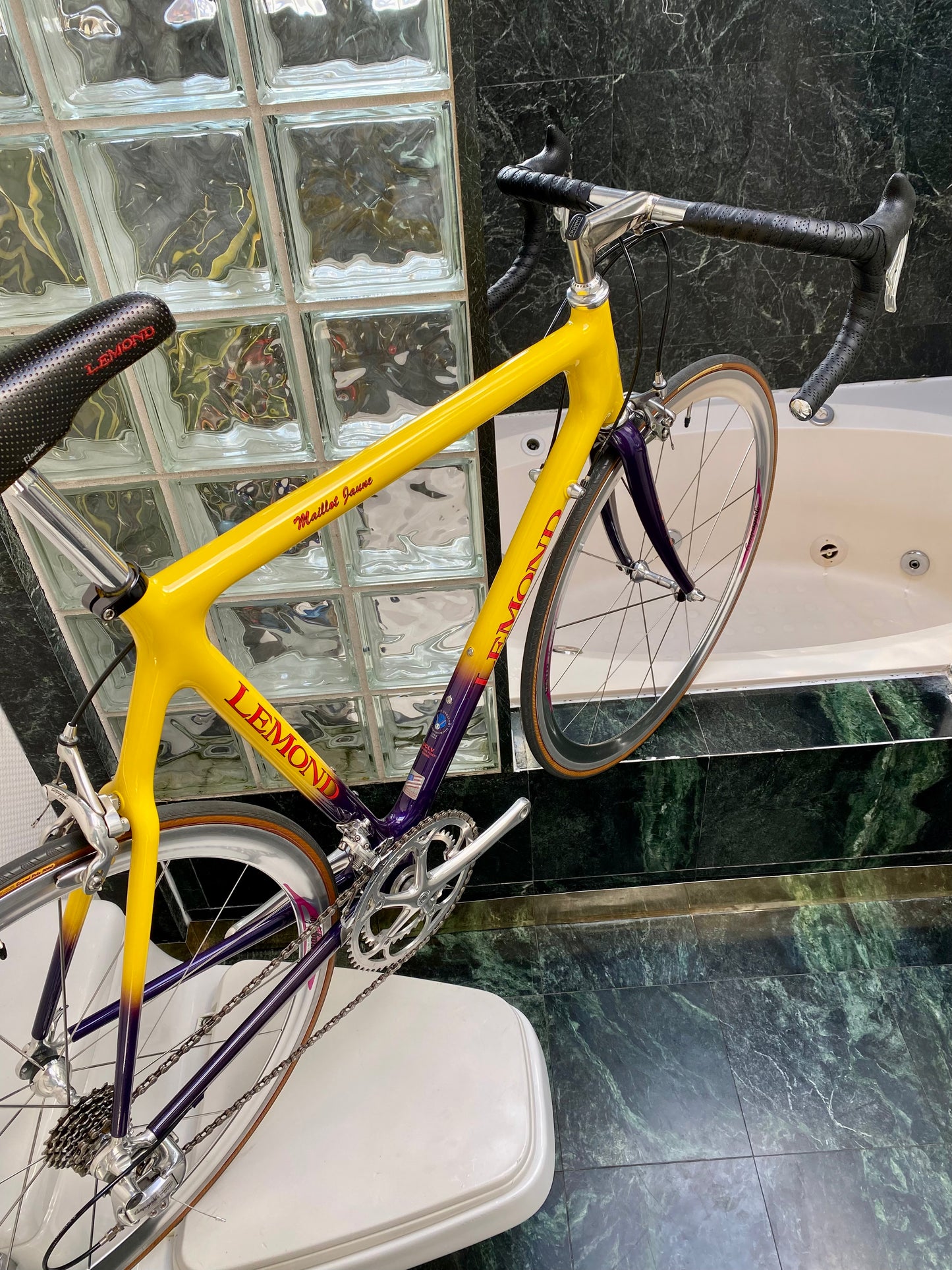 (SIZE 60cm) 1997 LEMOND MAILLOT JAUNE ROAD BIKE - CAMPAGNOLO RECORD