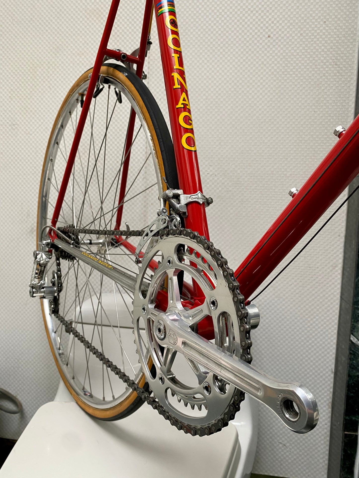 (SIZE 57cm) 1970's COLNAGO SUPER ROAD BIKE - CAMPAGNOLO - BEAUTIFUL