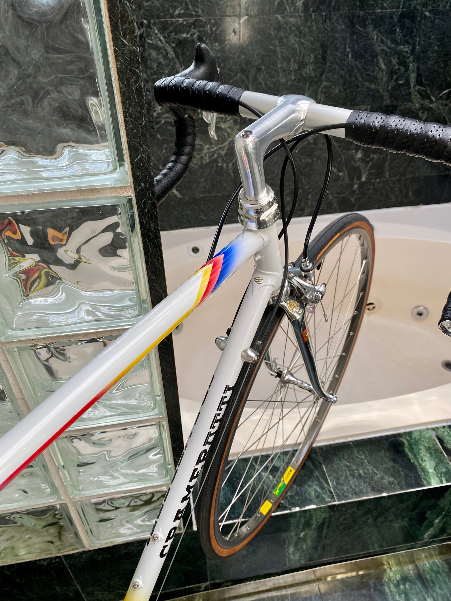 (SIZE 54cm) EARLY-1990's CUSTOM CRAMEROTTI ROAD BIKE - CAMPAGNOLO CHORUS - SPOTLESS