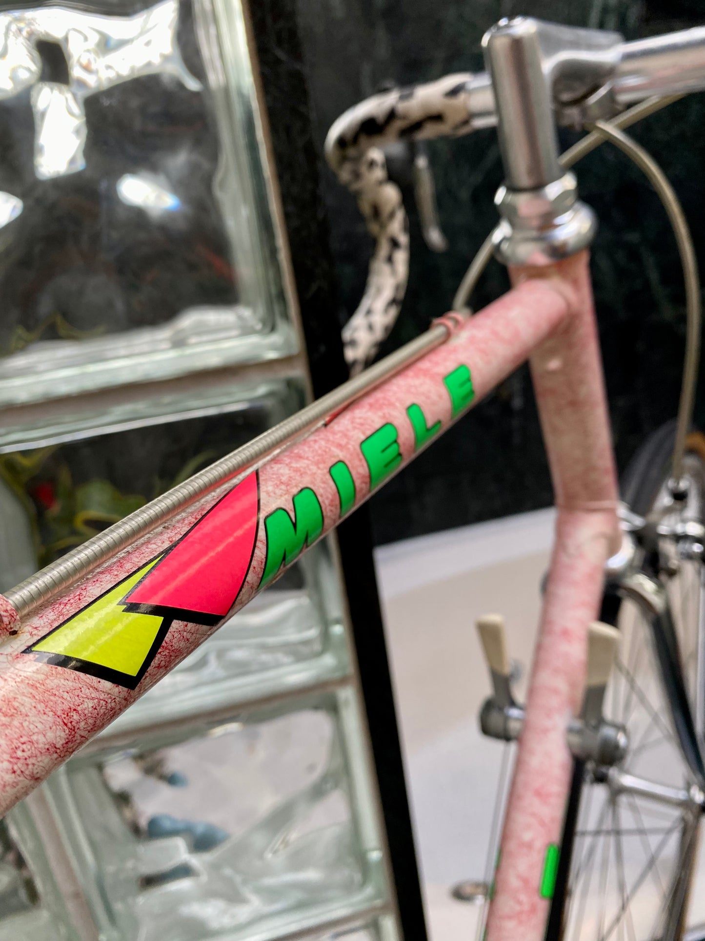 (SIZE 60cm) 1980's MIELE ROAD BIKE - PINK SPLATTER - COOL
