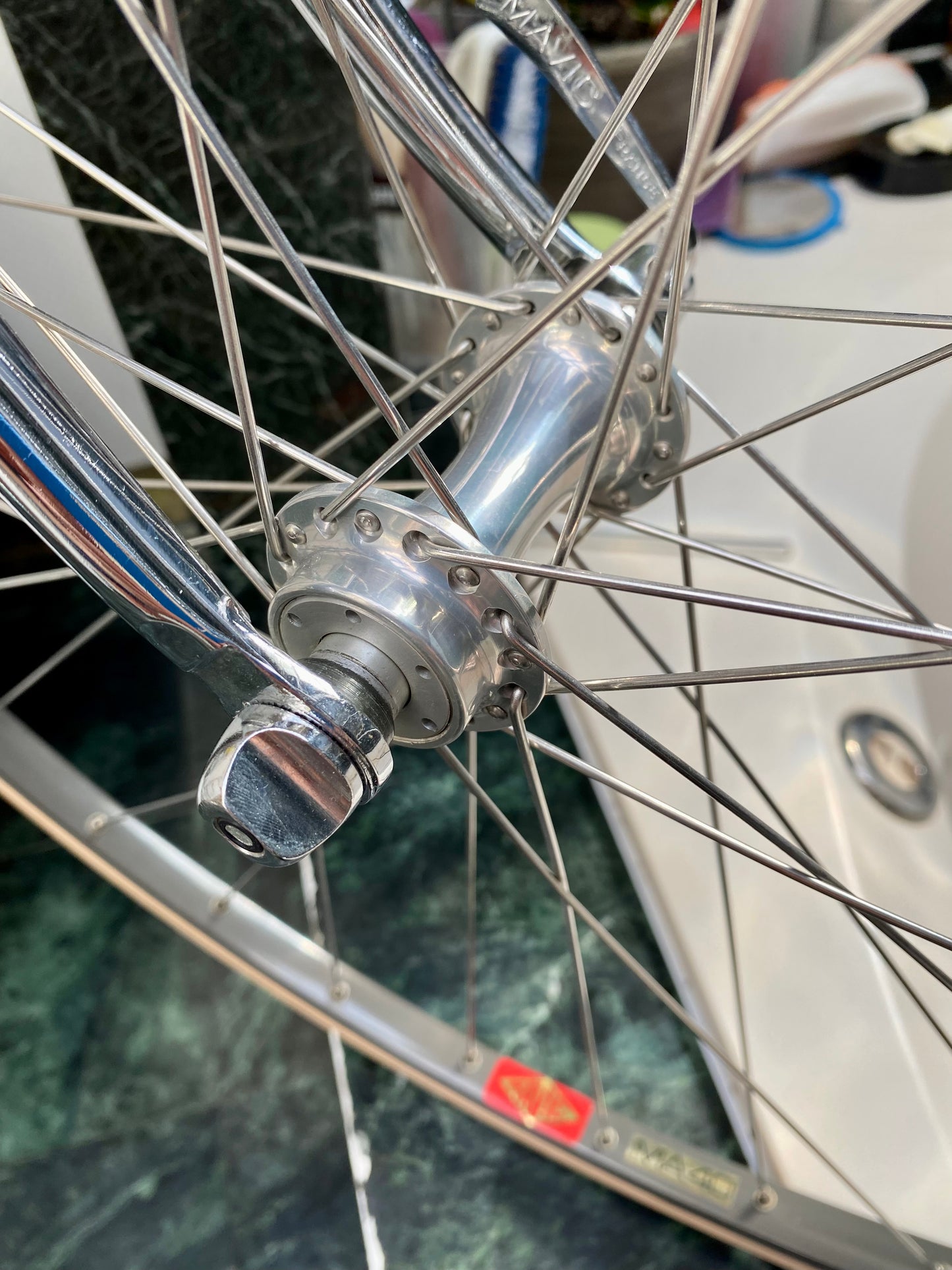 (SIZE 56cm) 1980's CONCORDE GAVINA ROAD BIKE - CAMPAGNOLO CHORUS - SPOTLESS