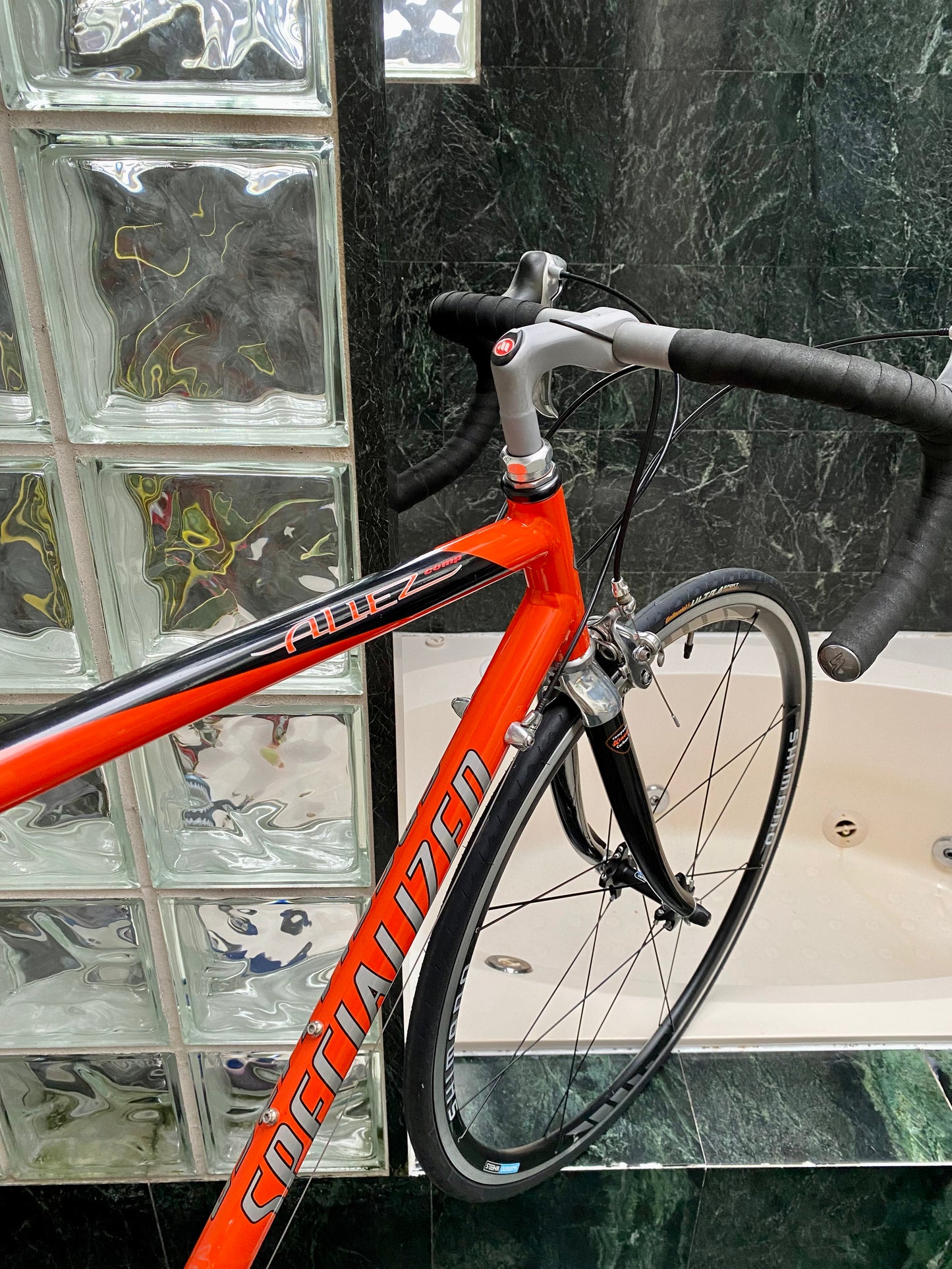 (SIZE 56cm) LATE-1990's SPECIALIZED ALLEZ COMP ROAD BIKE - SHIMANO ULTEGRA