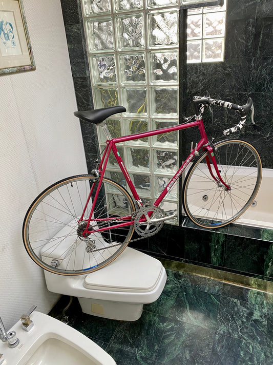 (SIZE 57cm) 1980's BIANCHI ROAD BIKE - CAMPAGNOLO - COLUMBUS