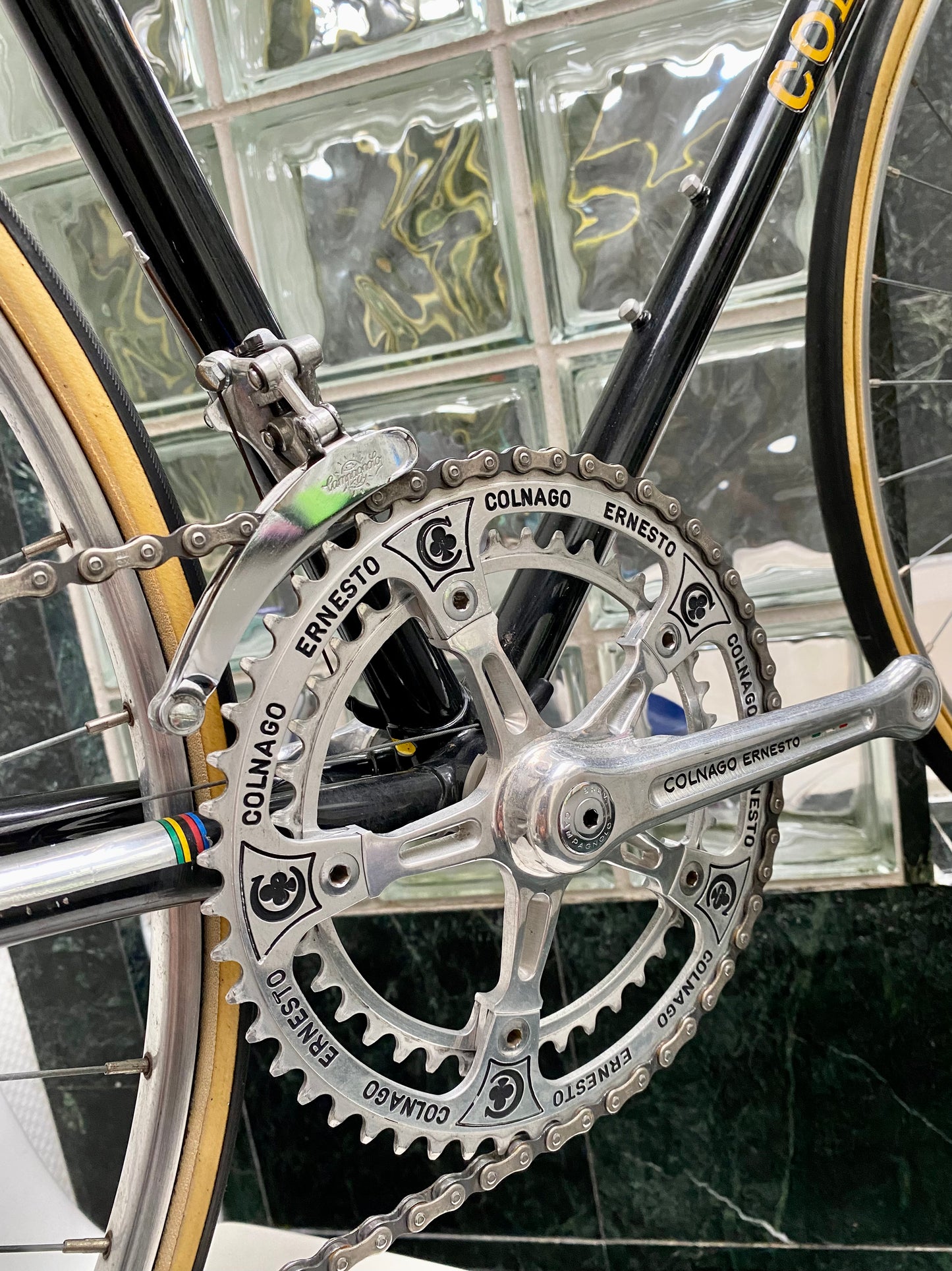 (SIZE 59cm) 1970's COLNAGO ROAD BIKE - CAMPAGNOLO - SENSATIONAL