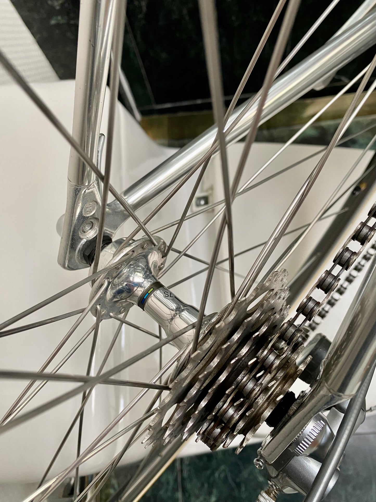 (SIZE 50cm) 1980's VITUS 979 ROAD BIKE - SHIMANO 600 - LIKE NEW