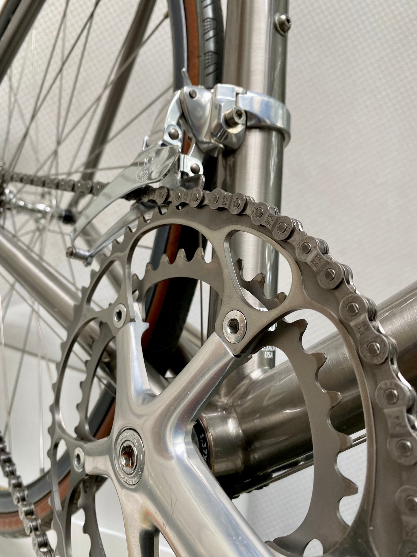 (SIZE 56cm) 1994 SPECTRUM CYCLES "TITANIUM SUPER" ROAD BIKE - CAMPAGNOLO RECORD