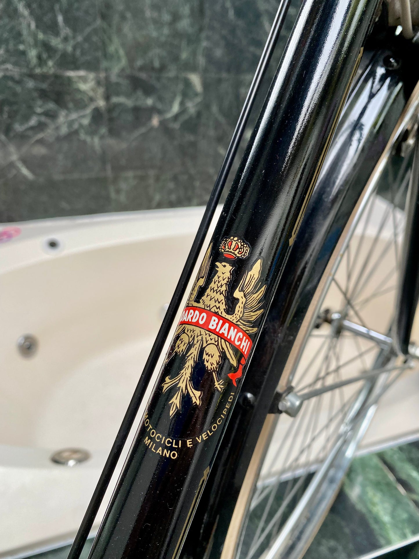 (ONE SIZE) 1980's BIANCHI CRUISER BIKE - ROD BRAKES - MADE IN ITALY