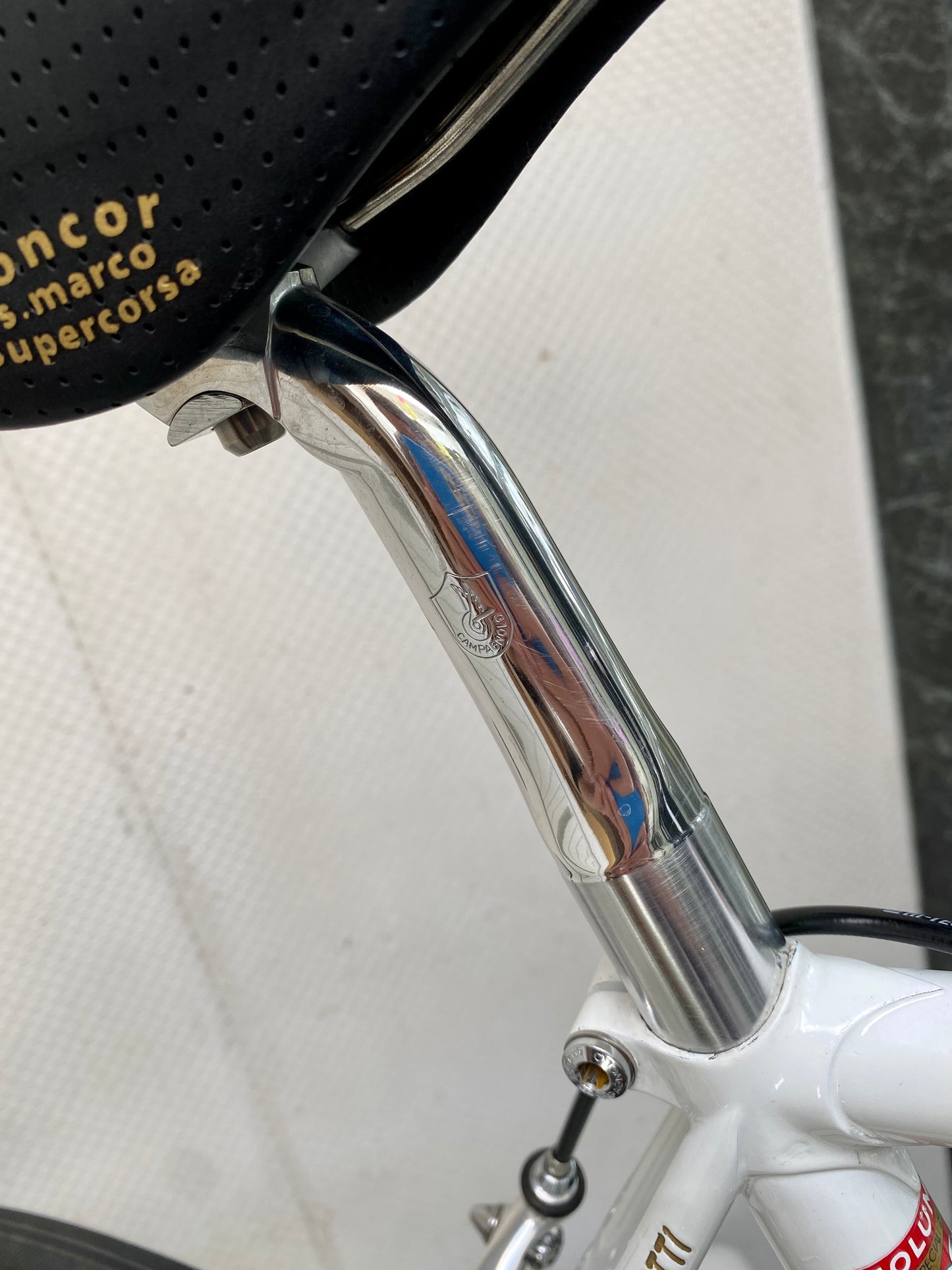 (SIZE 54cm) EARLY-1990's CUSTOM CRAMEROTTI ROAD BIKE - CAMPAGNOLO CHORUS - SPOTLESS