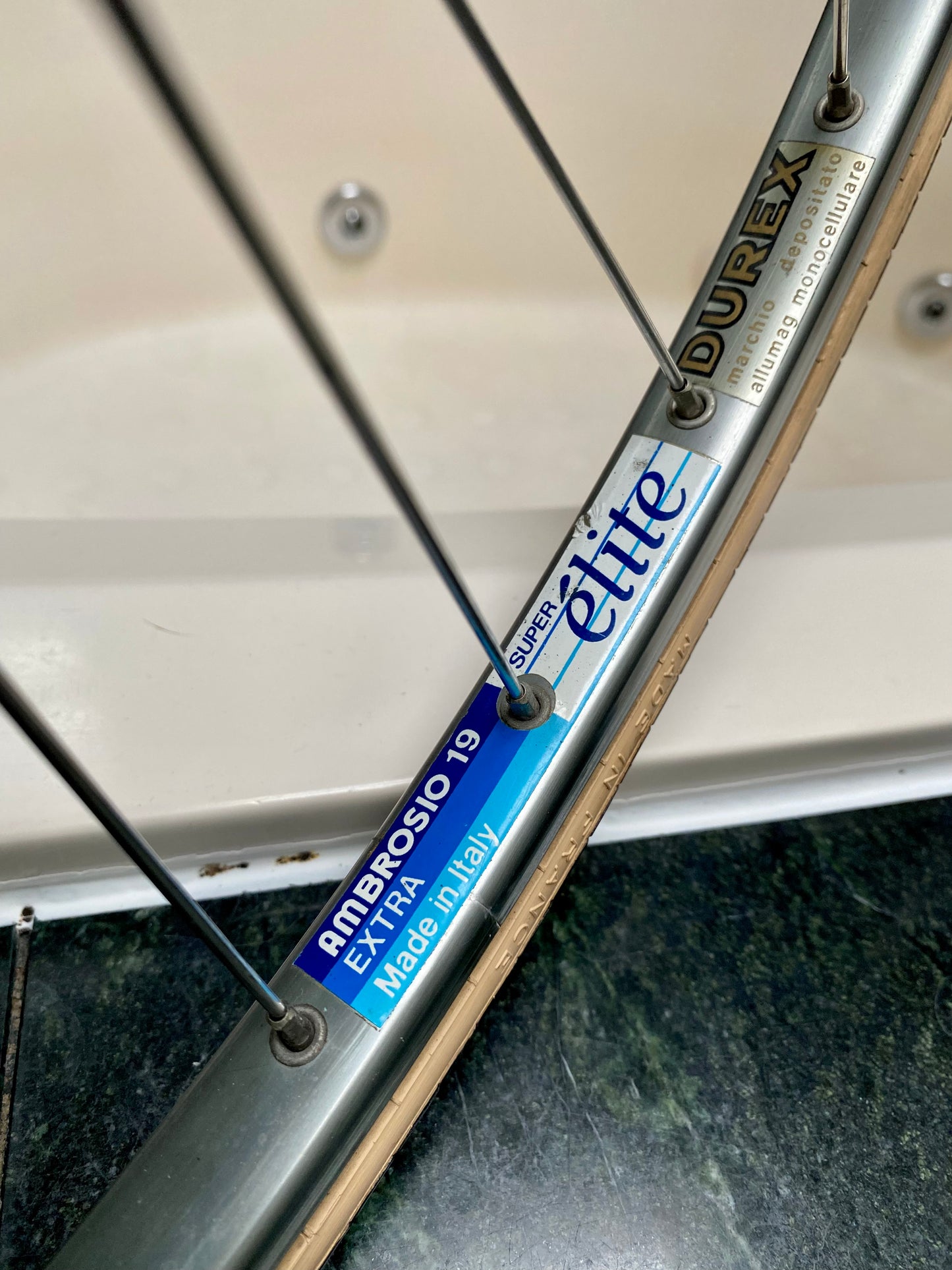 (SIZE 53cm) 1980's BIANCHI TROFEO ROAD BIKE - CAMPAGNOLO - COLUMBUS - LIKE NEW