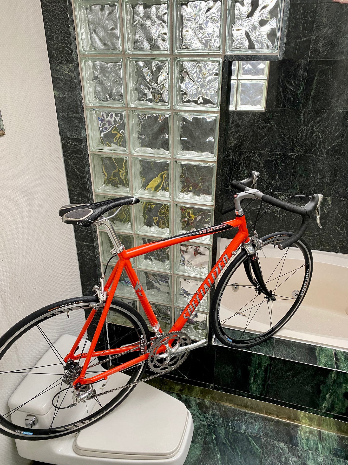 (SIZE 56cm) LATE-1990's SPECIALIZED ALLEZ COMP ROAD BIKE - SHIMANO ULTEGRA