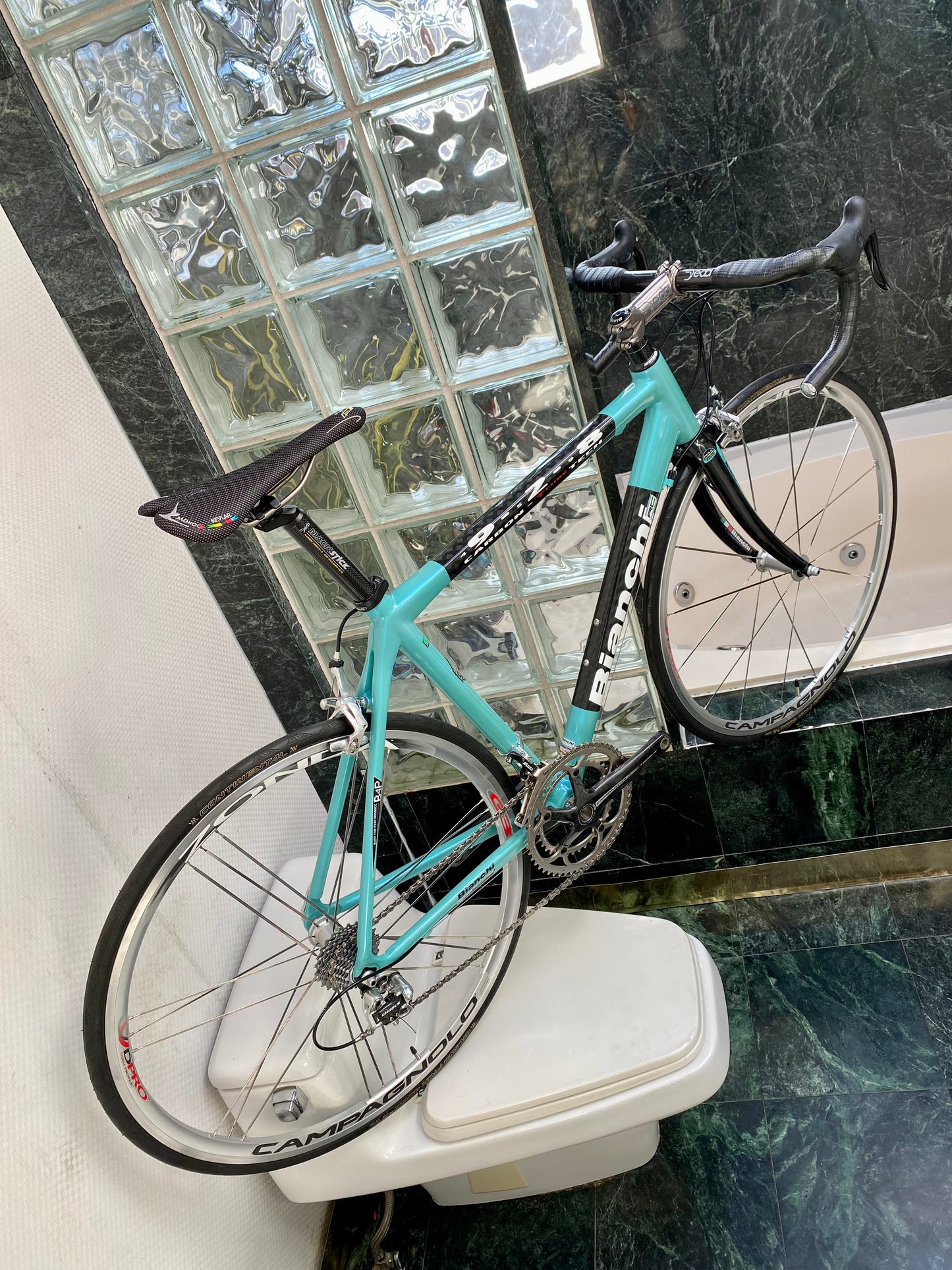 (SIZE 54cm) CLASSIC BIANCHI 928 T-CUBE ROAD BIKE - CELESTE - CAMPAGNOLO CHORUS