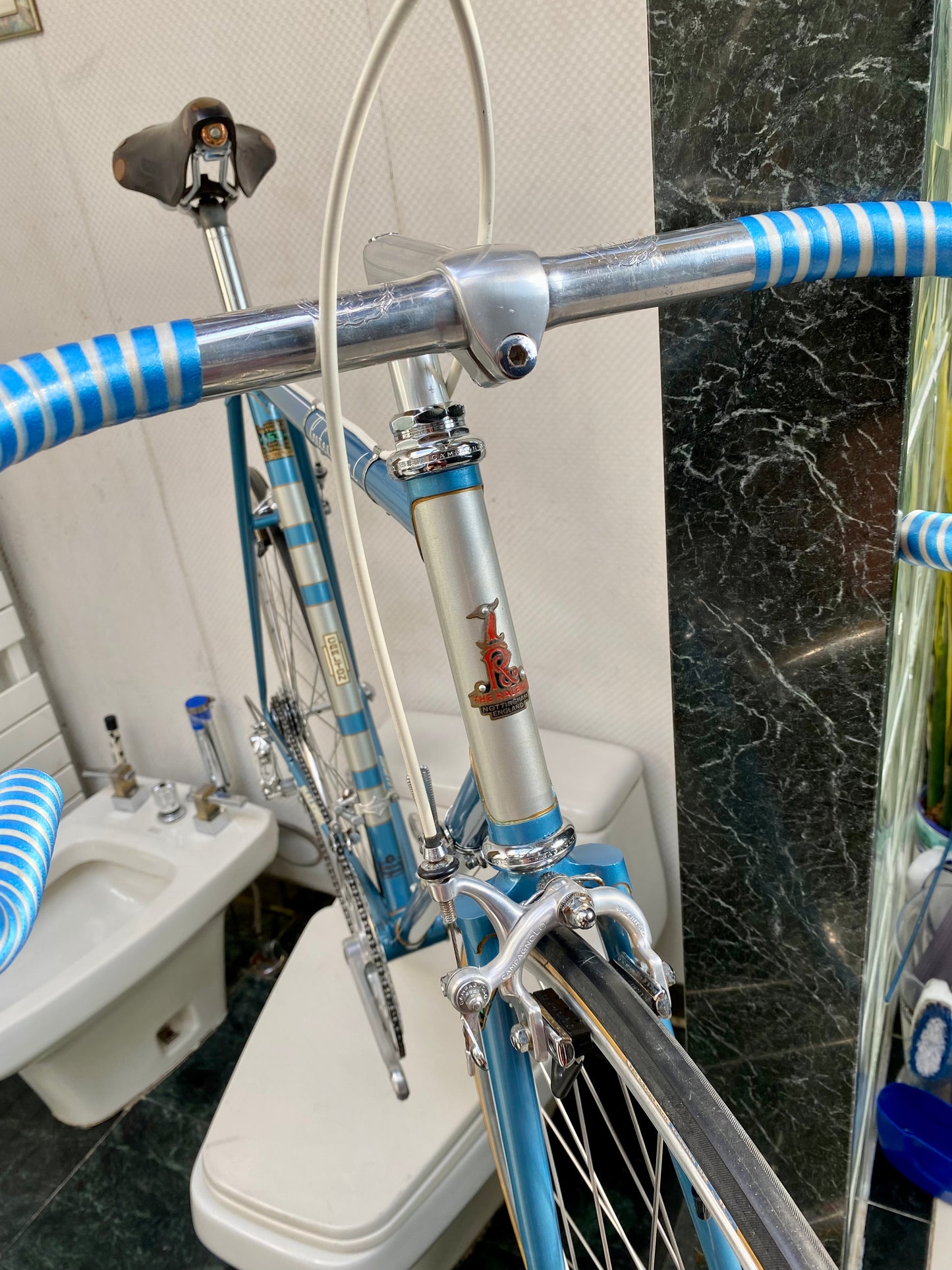 (SIZE 59cm) 1970's PROFESSIONAL ROAD BIKE - ALL ORIGINAL - CAMPAGNOLO GROUPSET