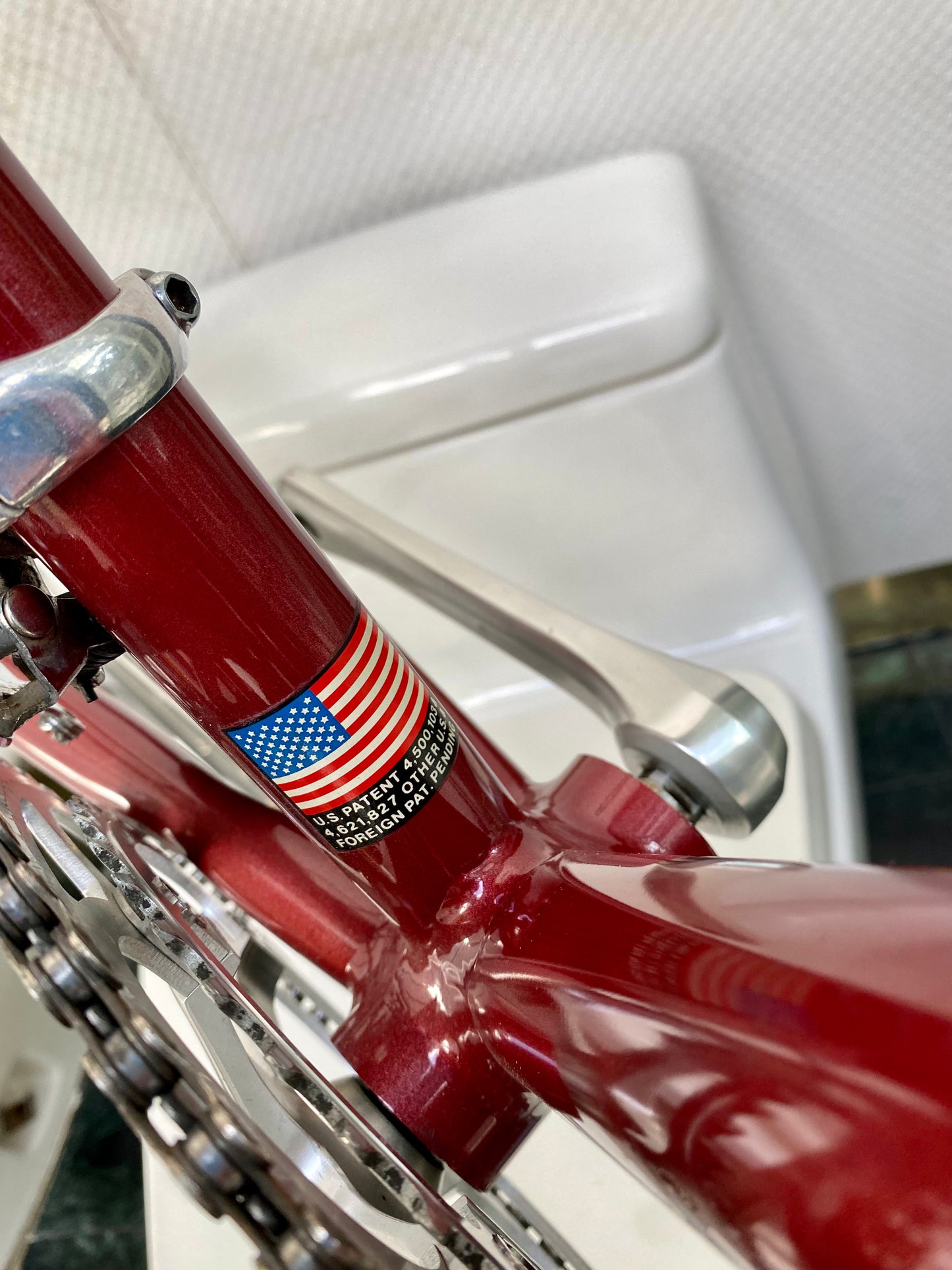 (SIZE 56cm) 1980's KLEIN QUANTUM ROAD BIKE - SHIMANO 600 - SPOTLESS - RARE