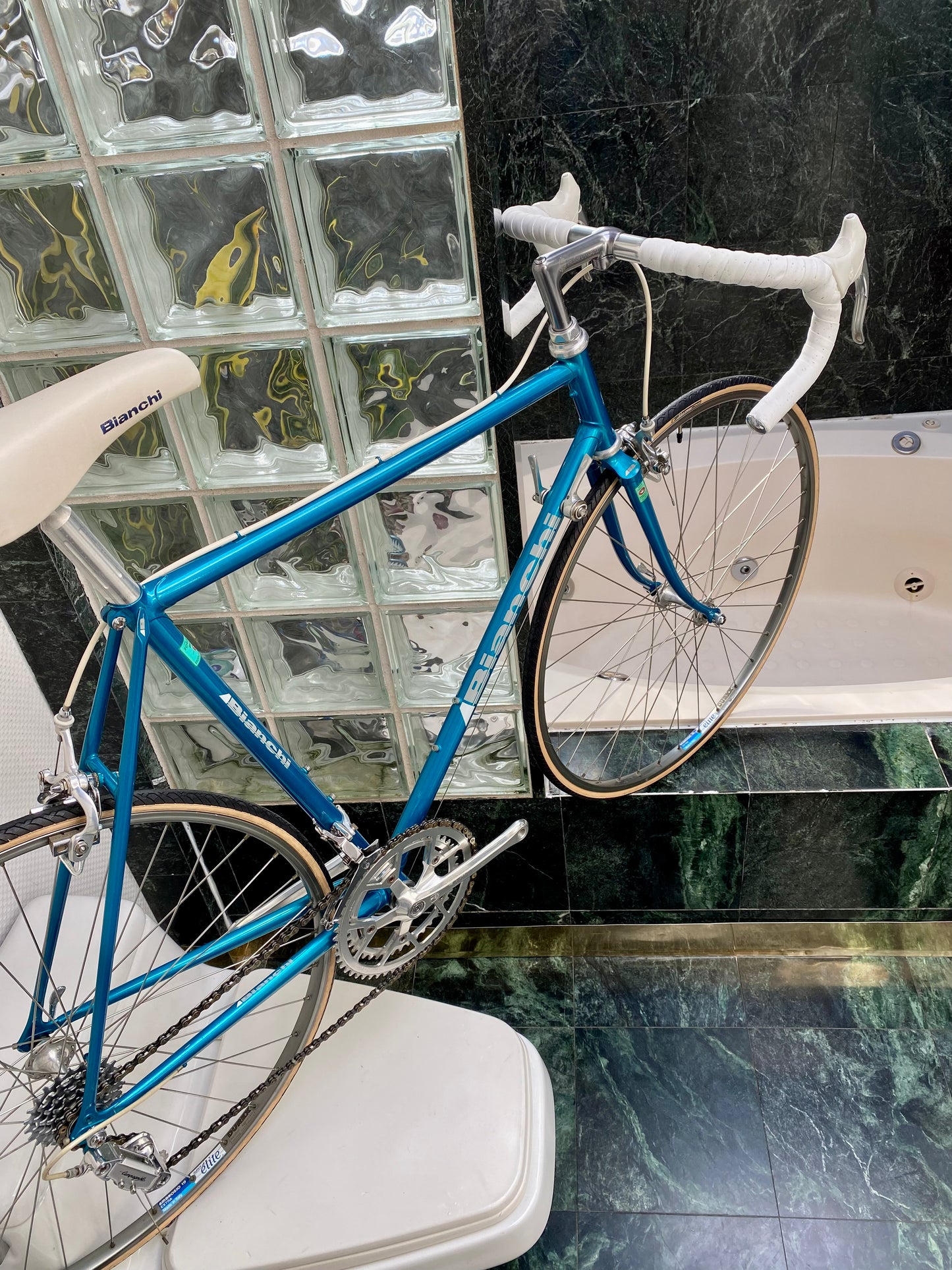 (SIZE 54cm) 1980's BIANCHI ROAD BIKE - CAMPAGNOLO