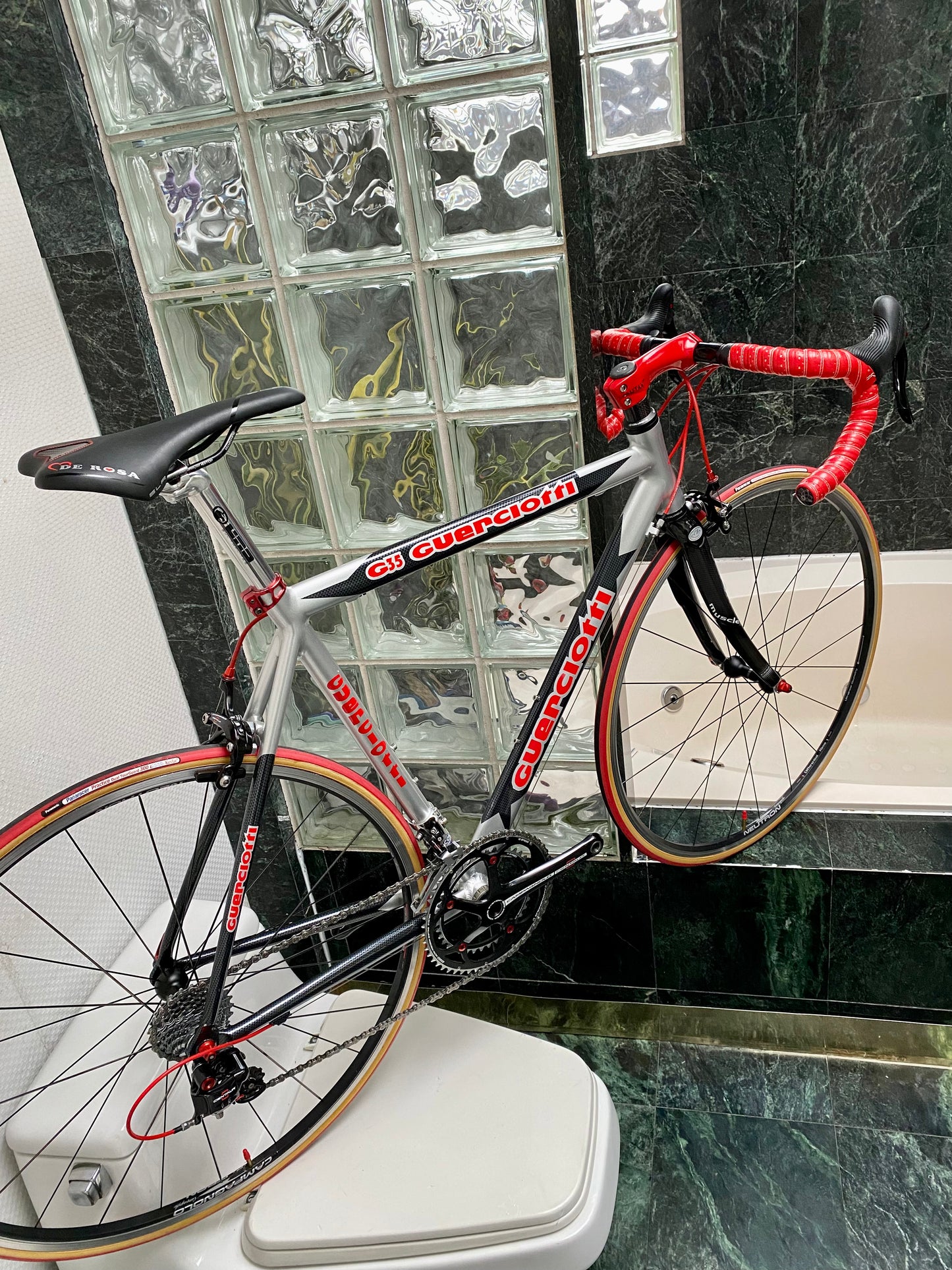 (SIZE 55cm) GUERCIOTTI G35 ROAD BIKE - CAMPAGNOLO CENTAUR - COLUMBUS STARSHIP