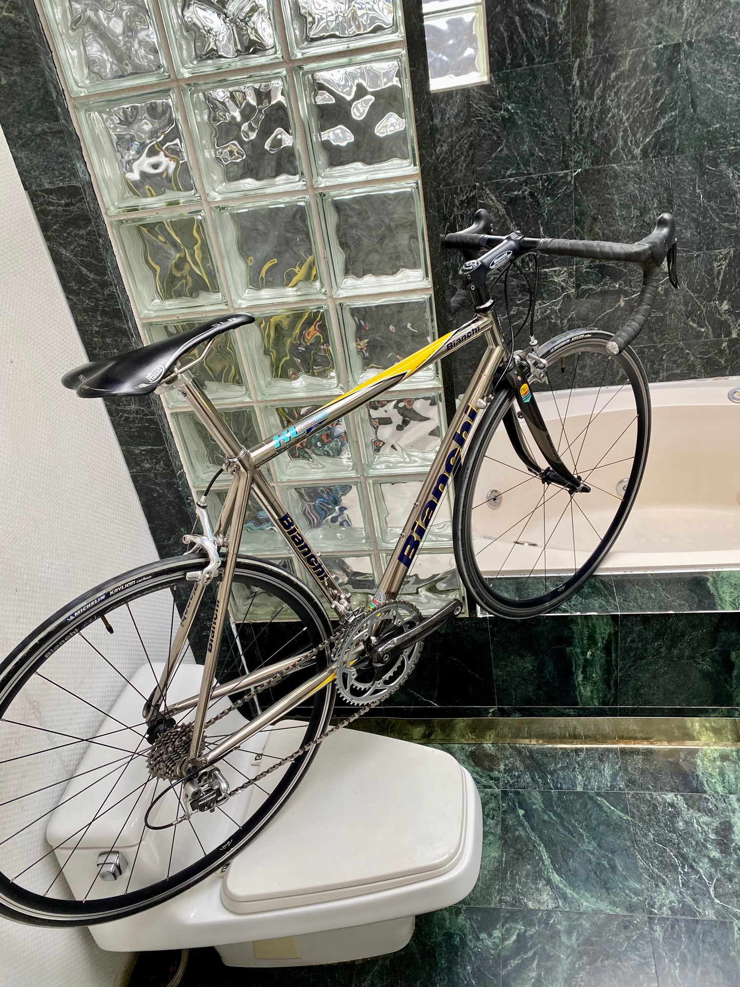 (SIZE 54cm) 2004 BIANCHI "XL EXTRALITE" TITANIUM ROAD BIKE - CAMPAGNOLO RECORD - SPOTLESS