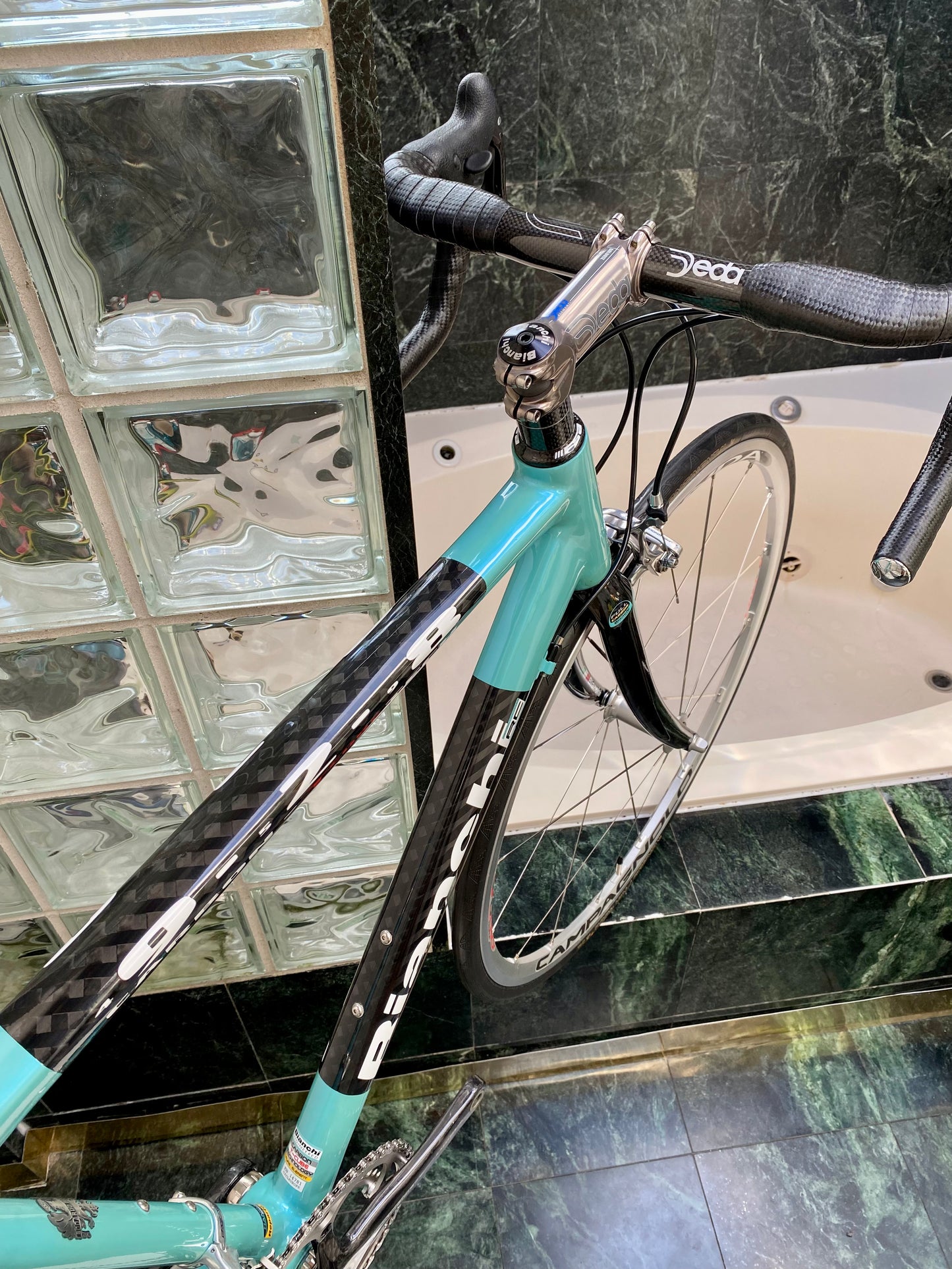 (SIZE 54cm) CLASSIC BIANCHI 928 T-CUBE ROAD BIKE - CELESTE - CAMPAGNOLO CHORUS