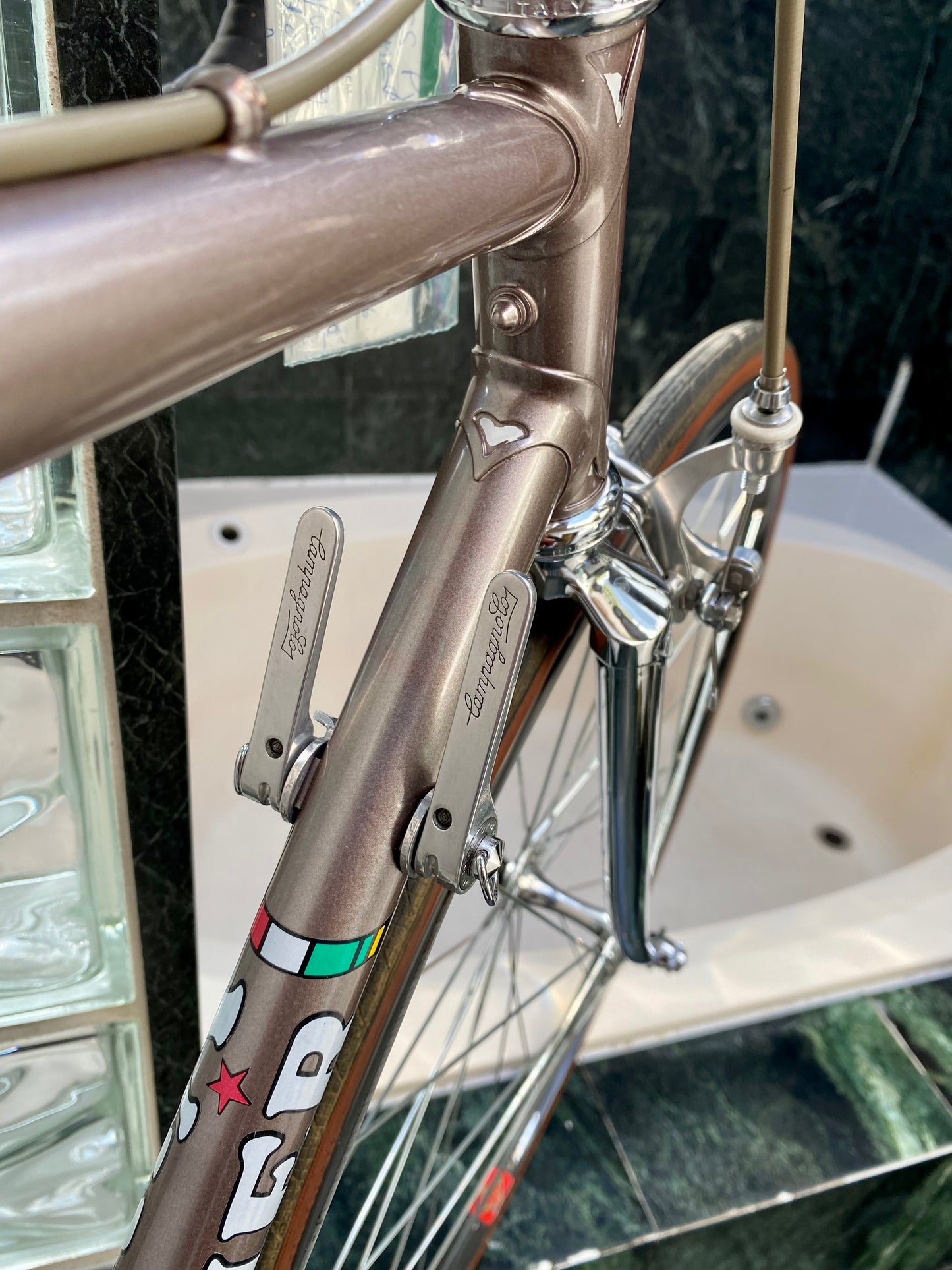 (SIZE 53cm) 1980's VINER ROAD BIKE - CAMPAGNOLO GROUPSET - WITH ORIGINAL RECEIPT