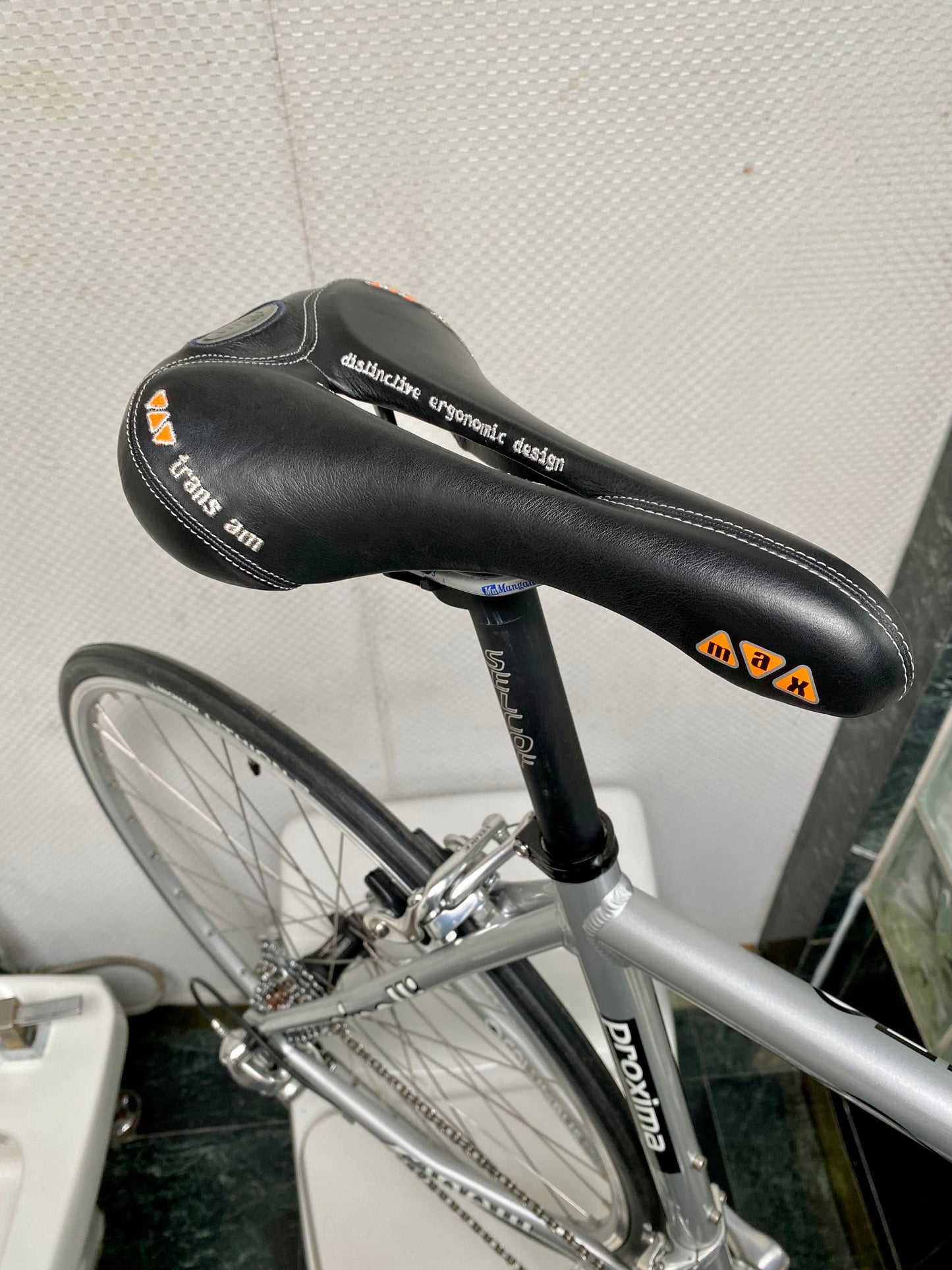 (SIZE 53cm) NOS / BRAND NEW CINELLI PROXIMA ROAD BIKE - CAMPAGNOLO