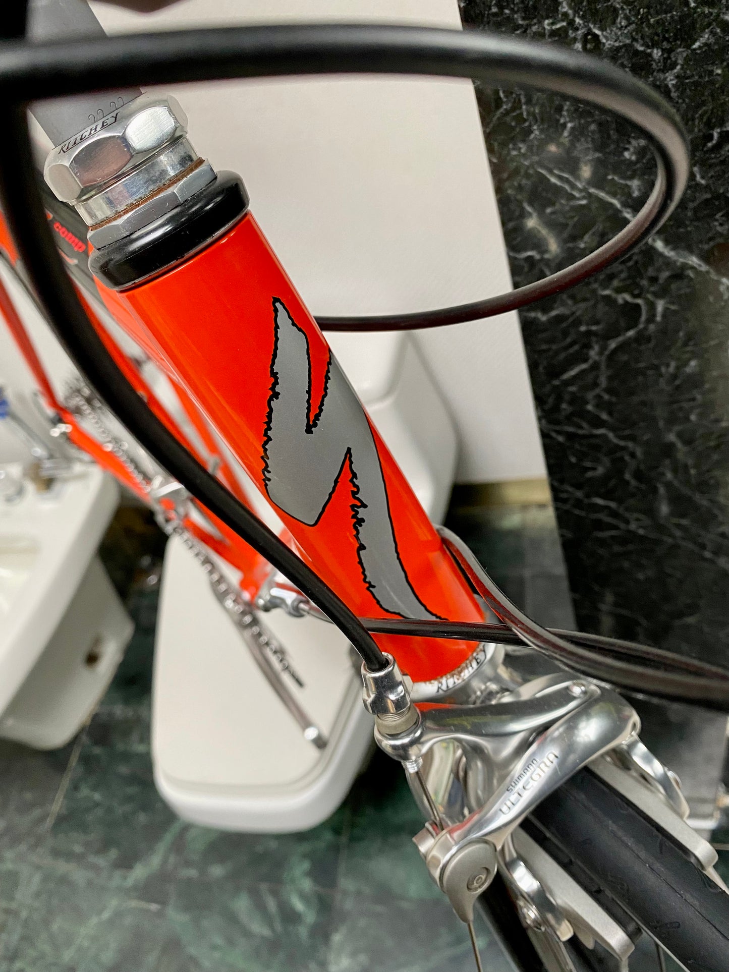 (SIZE 56cm) LATE-1990's SPECIALIZED ALLEZ COMP ROAD BIKE - SHIMANO ULTEGRA