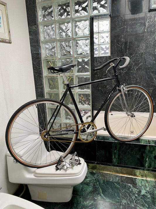 (SIZE "MEDIUM") 1993 IBIS SCORCHER - ULTRA RARE - TRUE NOS