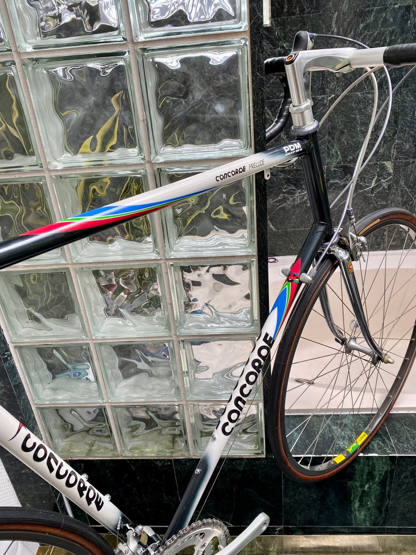 (SIZE 64cm) EARLY-1990's CONCORDE PRELUDE PDM TEAM ROAD BIKE - COLUMBUS SL - SHIMANO 105 STI - SPOTLESS