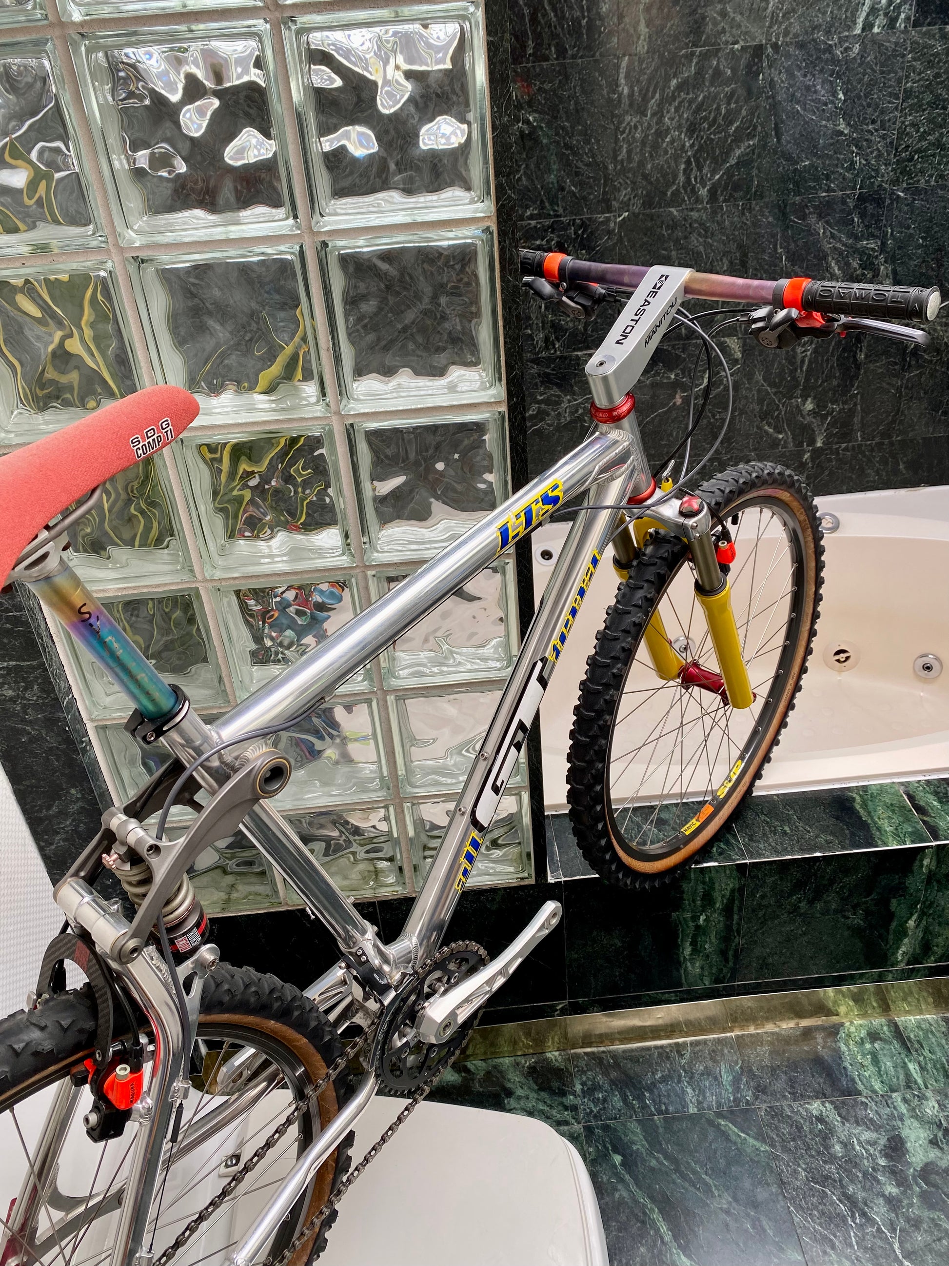 SIZE LARGE RETRO 1990 s GT LTS MOUNTAIN BIKE TRICKED OUT TO THE MA My Little Bike Shop