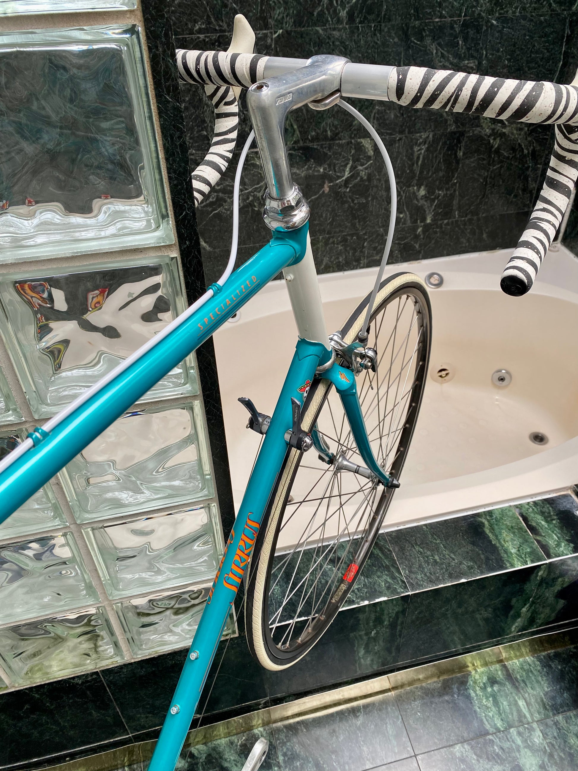 SIZE 62cm 1980 s SPECIALIZED SIRRUS ROAD BIKE SHIMANO 600