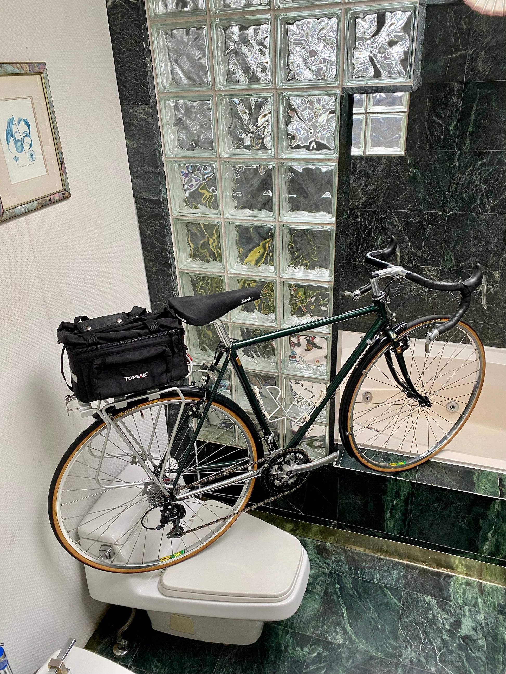 Touring bike discount shop